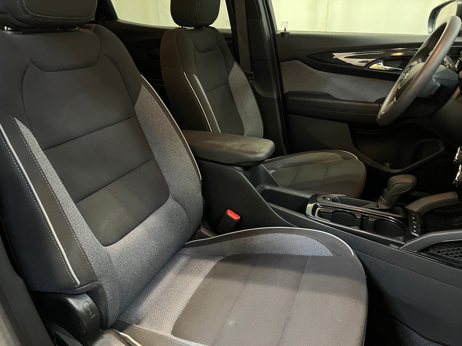 Thumbnail: 2025 Chevrolet TrailBlazer - 2