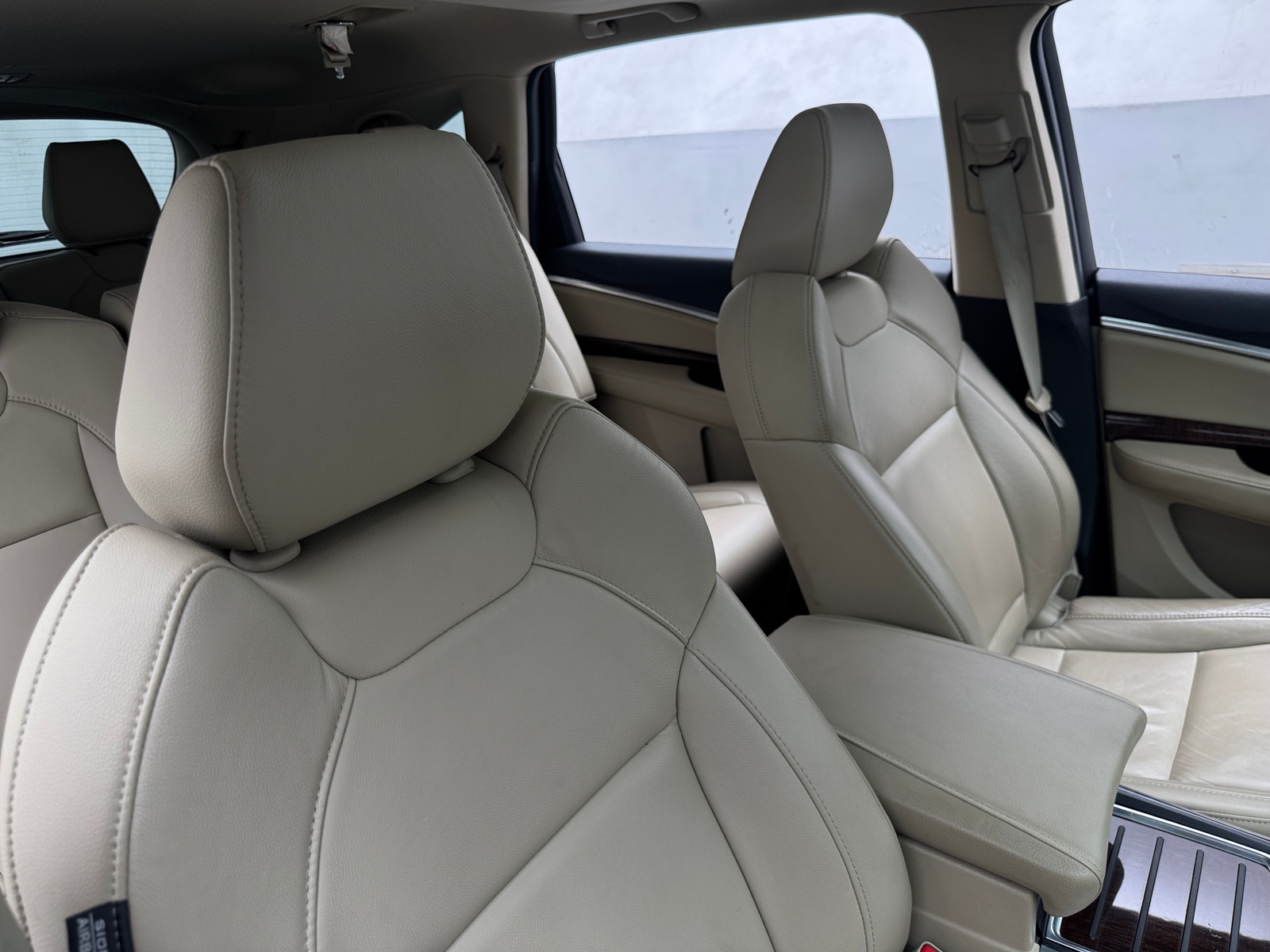 Thumbnail: 2017 Acura MDX - 2