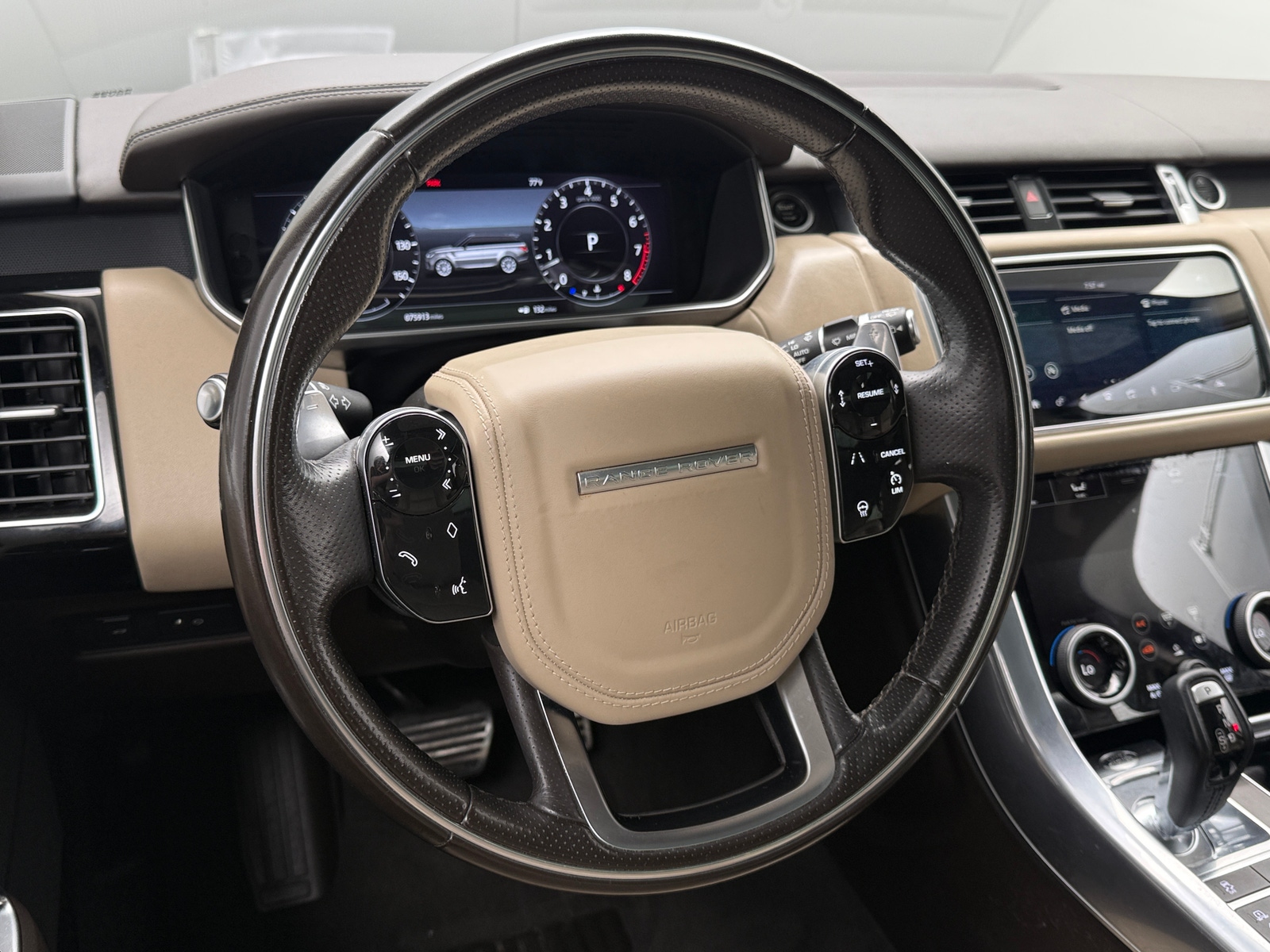 Thumbnail: 2019 Land Rover Range Rover Sport - 4