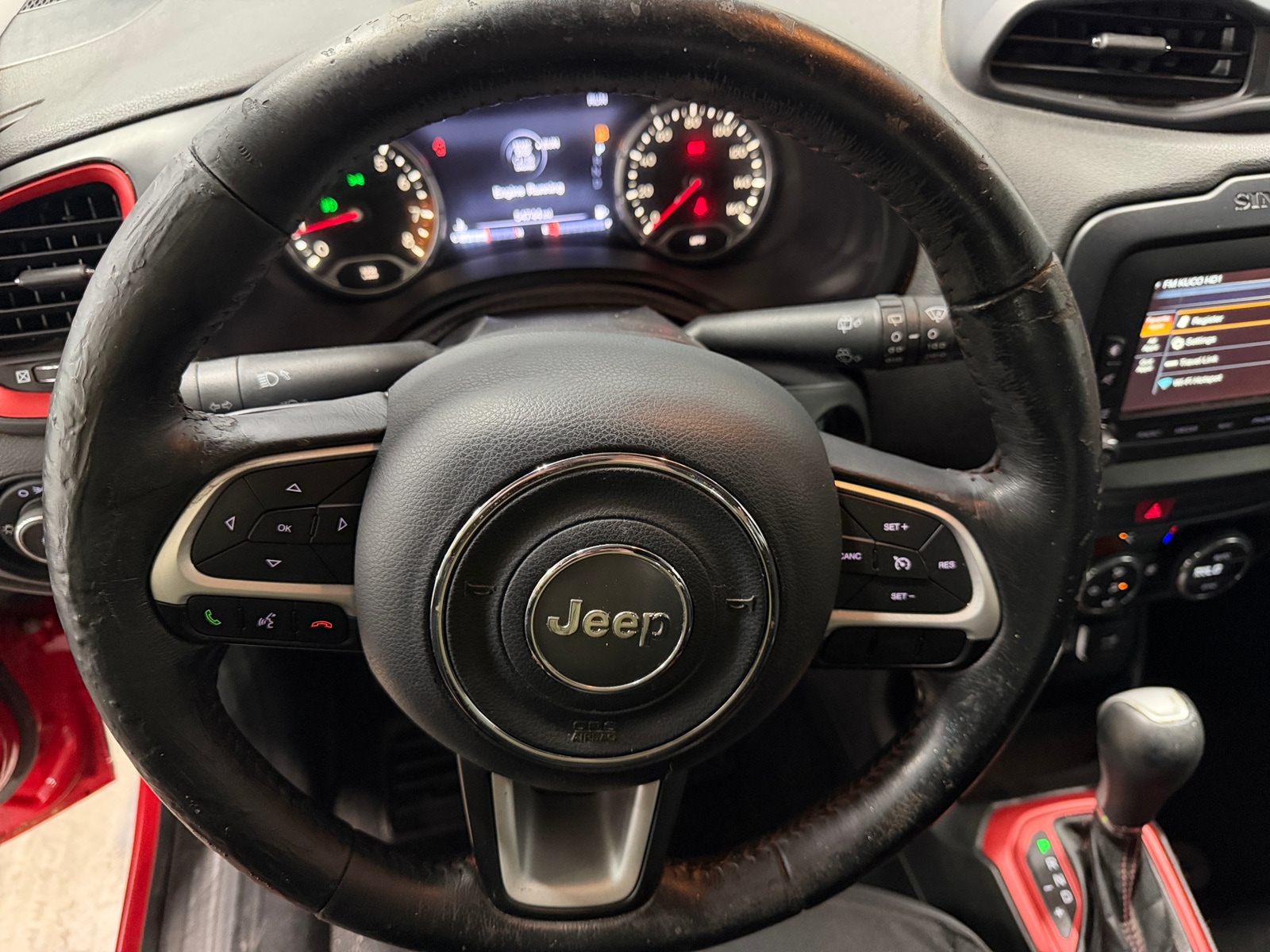 Thumbnail: 2017 Jeep Renegade - 5