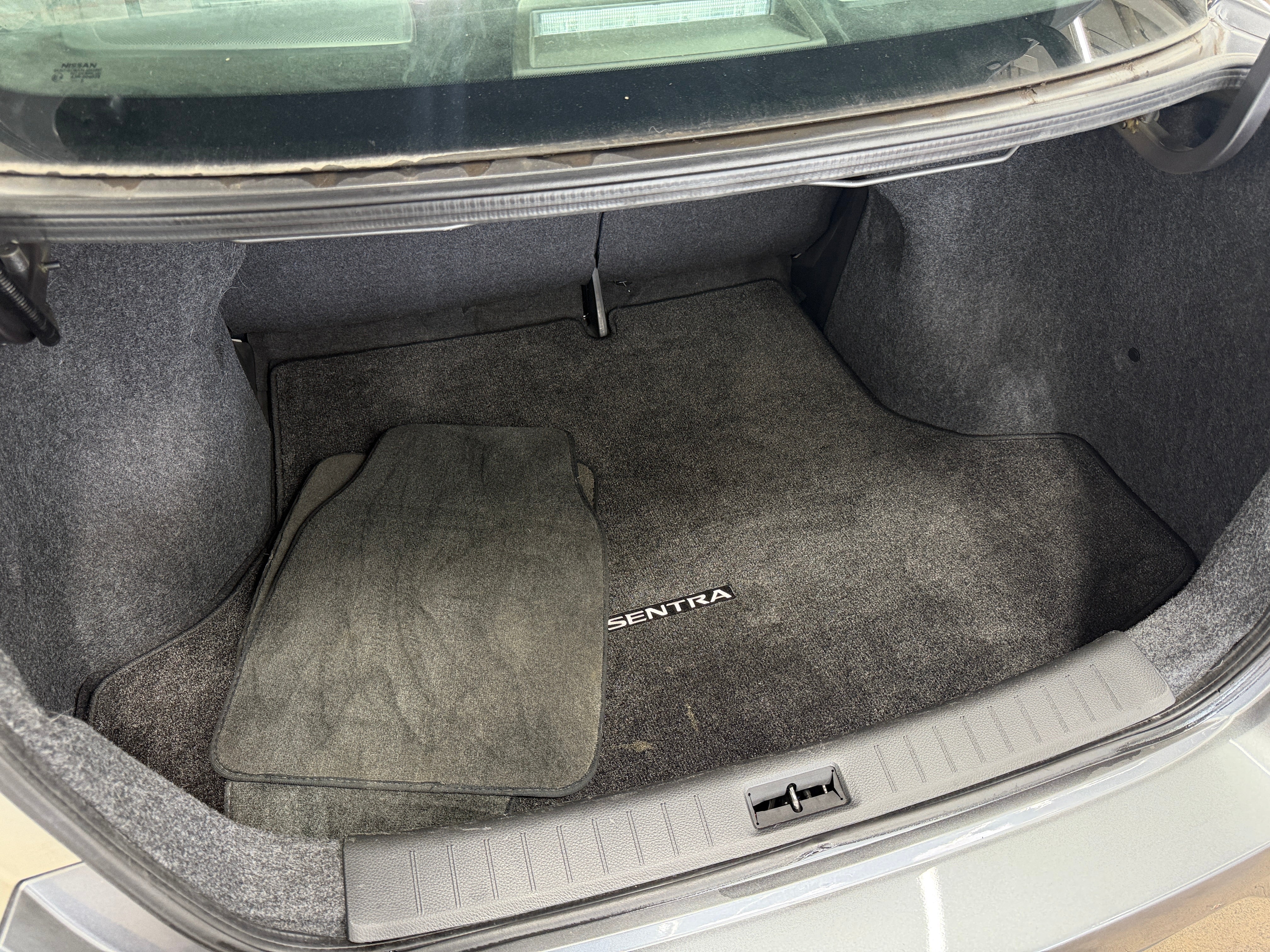 Used 2019 Nissan Sentra SV with VIN 3N1AB7AP0KY315783 for sale in Pewaukee, WI