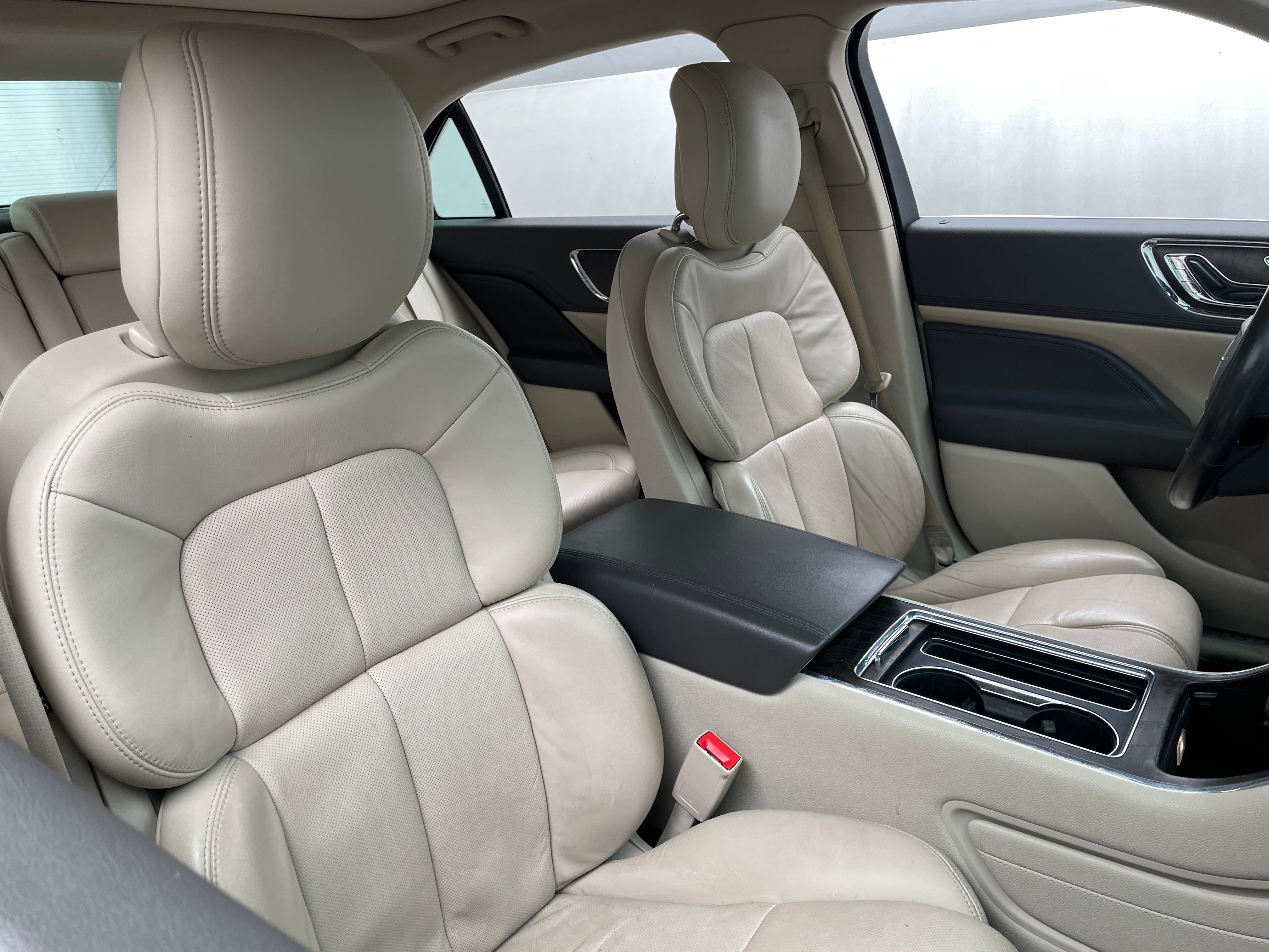 2017 Lincoln Continental