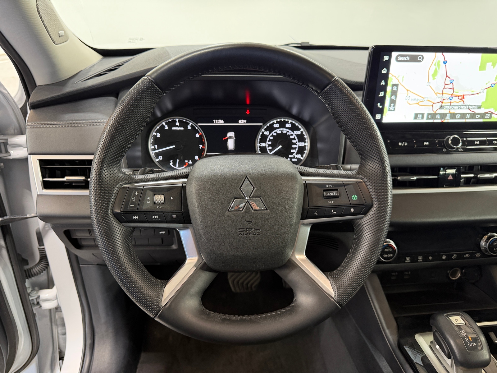Thumbnail: 2025 Mitsubishi Outlander - 5
