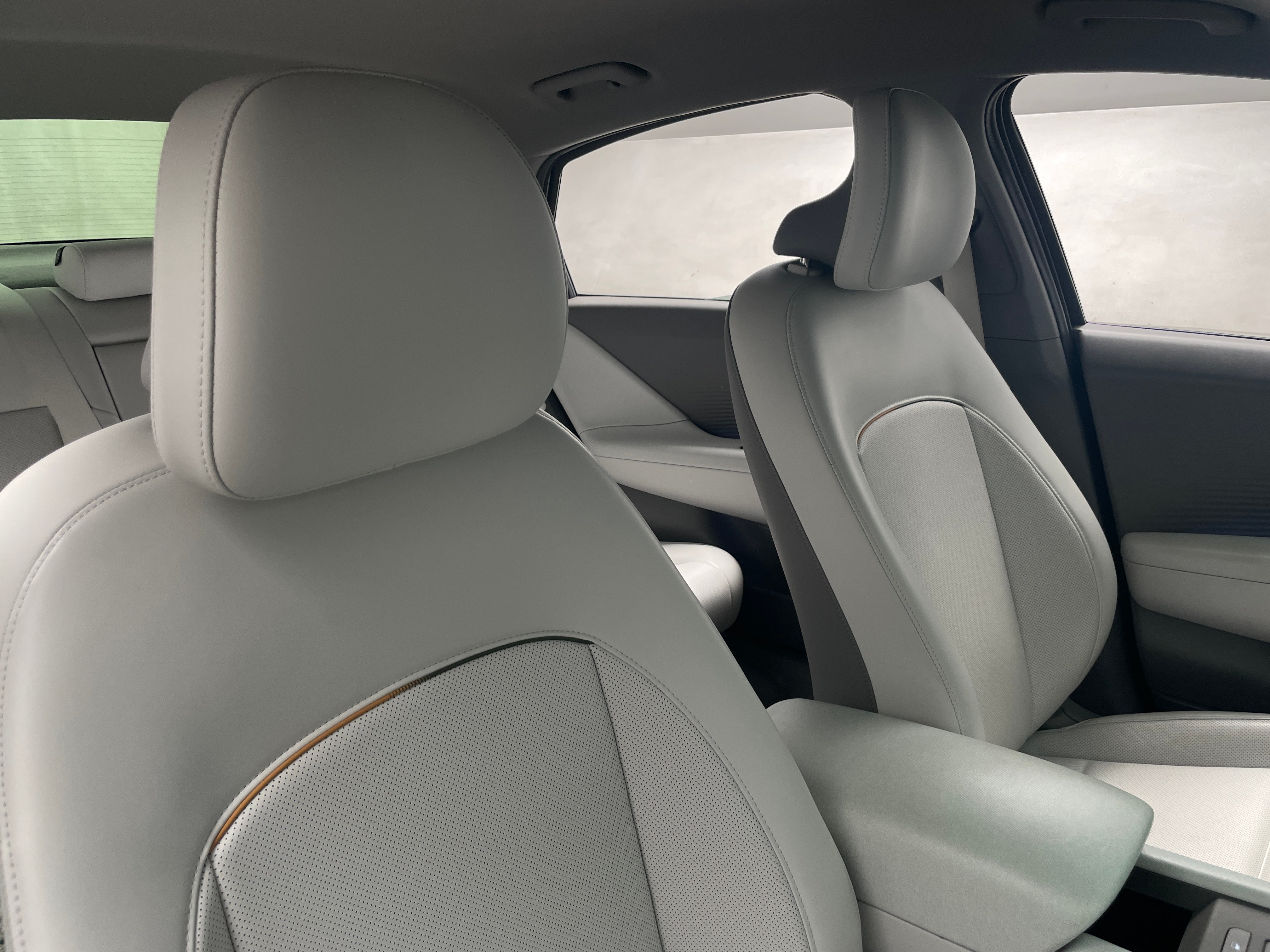 2023 Hyundai IONIQ 6 SEL