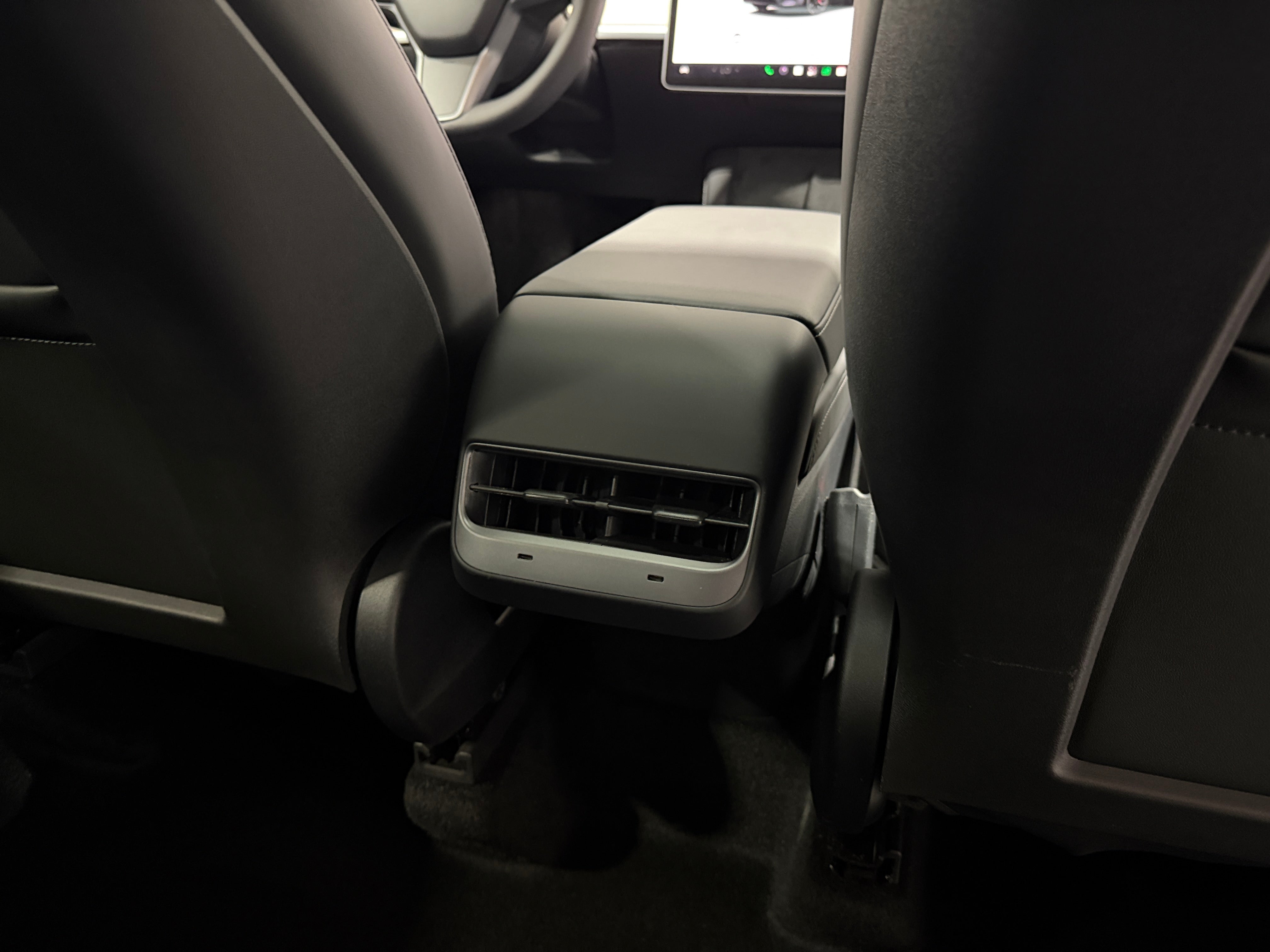 Used 2023 Tesla Model Y Performance with VIN 7SAYGDEF2PF777300 for sale in Oak Creek, WI