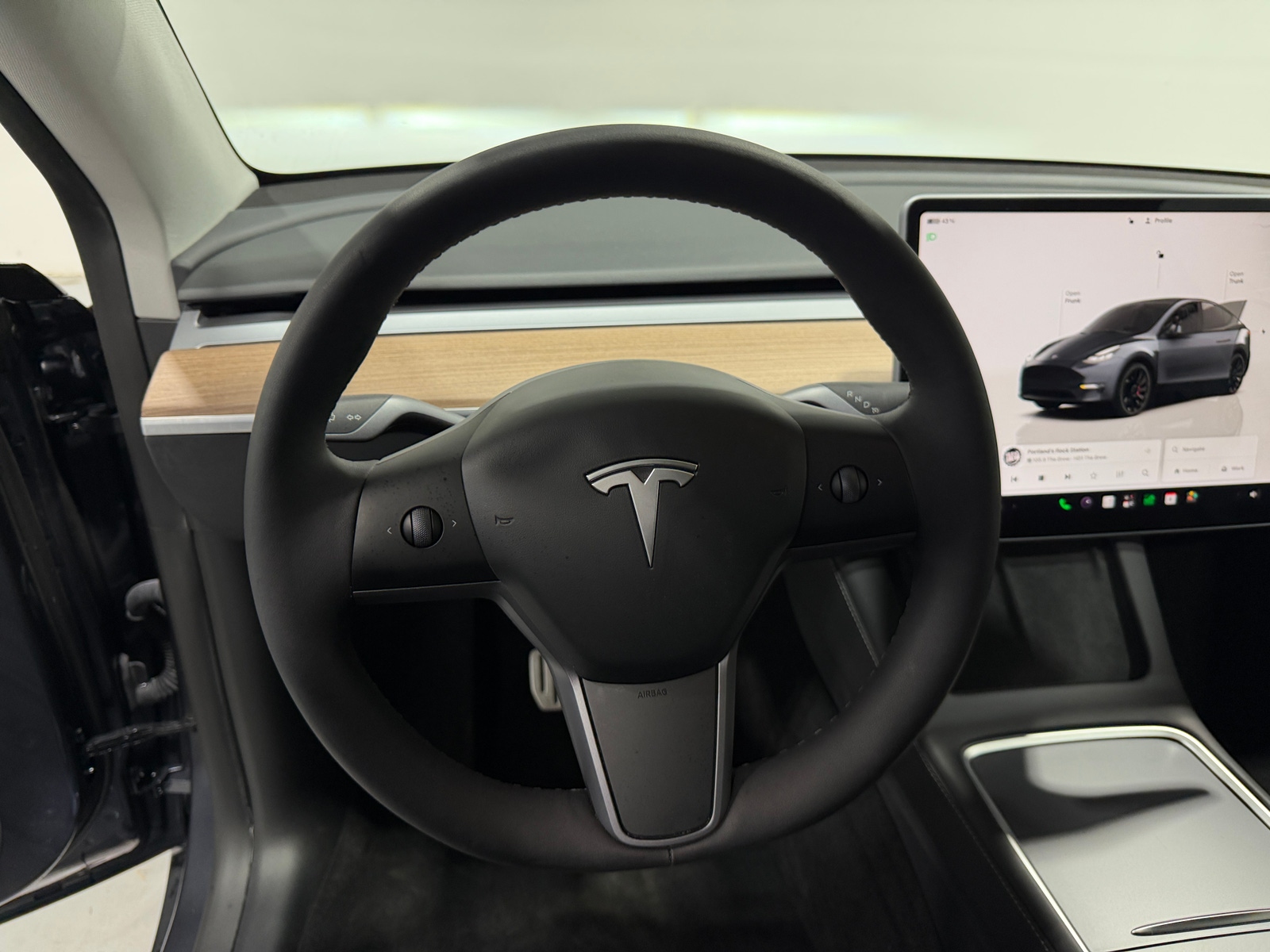 Thumbnail: 2023 Tesla Model Y - 4
