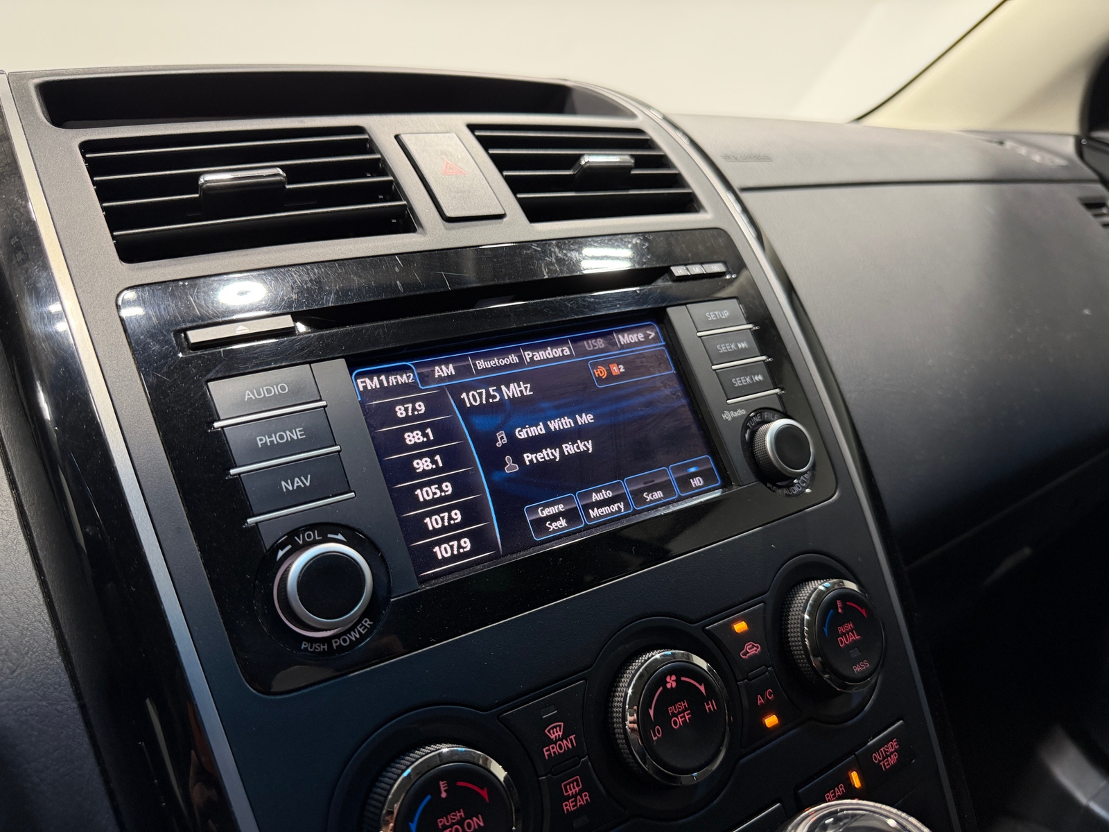 Thumbnail: 2013 Mazda CX-9 - 3