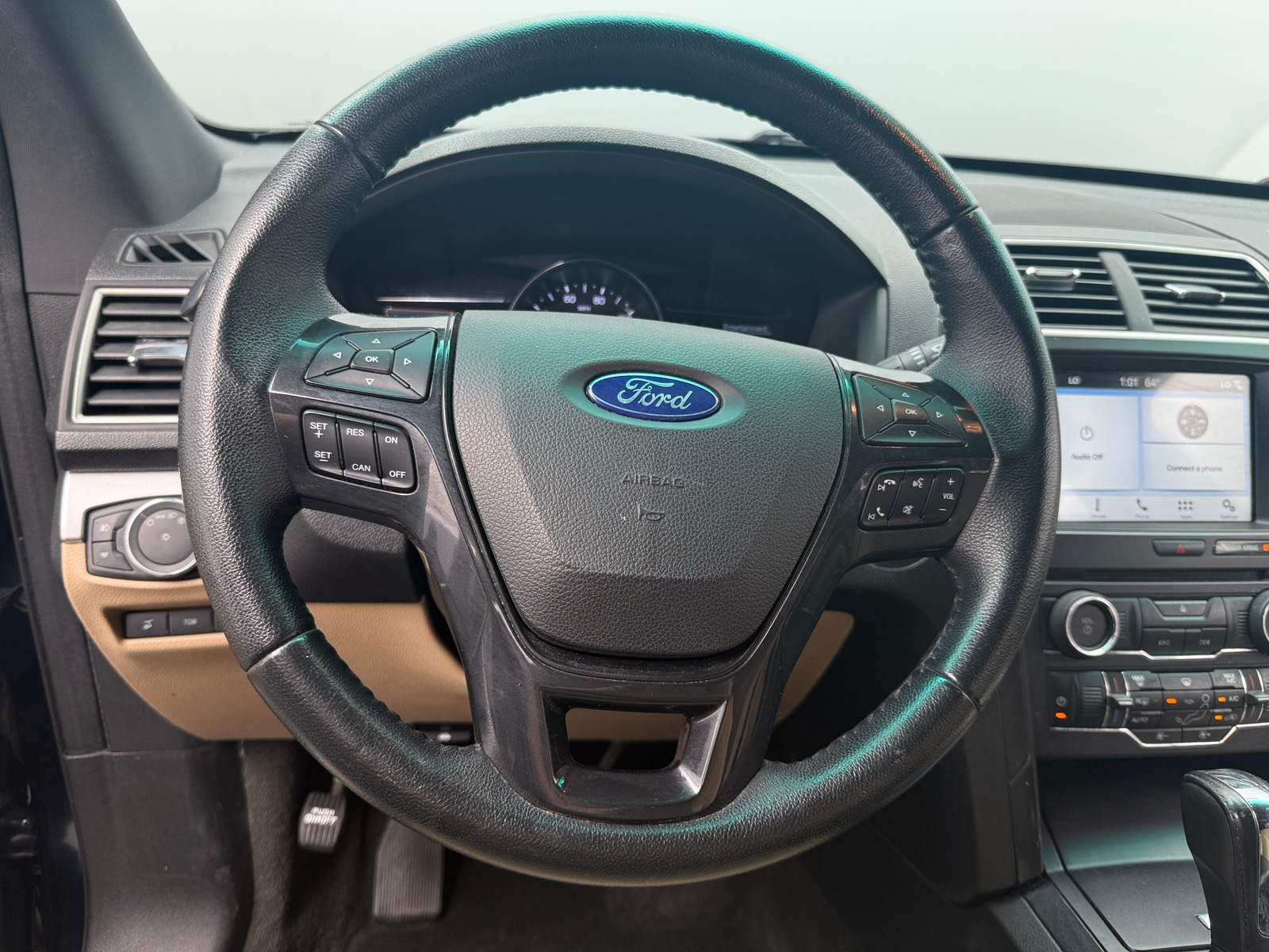 Thumbnail: 2017 Ford Explorer - 5