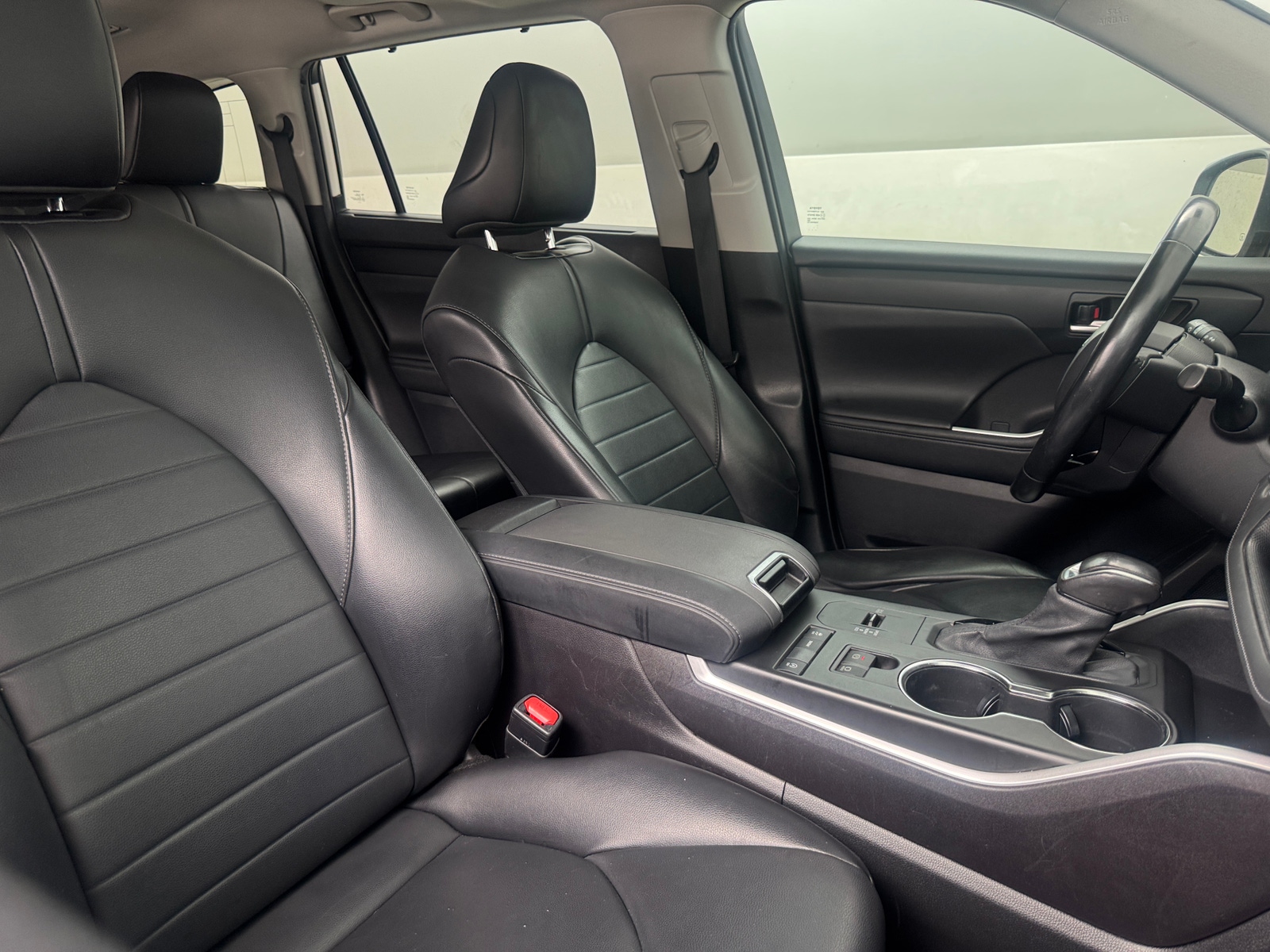 Thumbnail: 2021 Toyota Highlander - 2