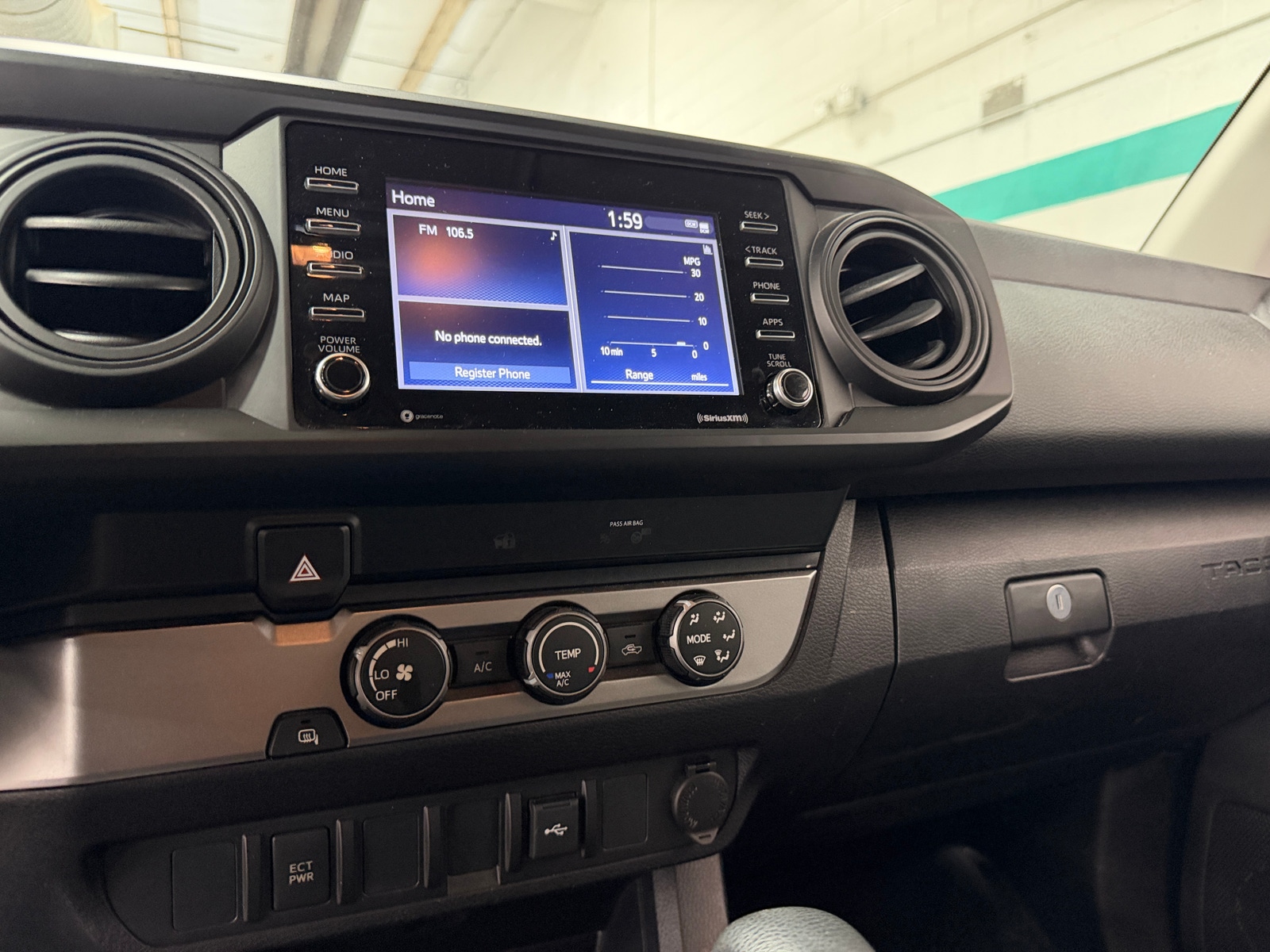 Thumbnail: 2021 Toyota Tacoma - 4