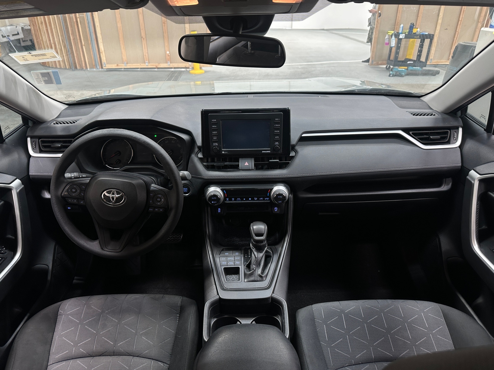 Thumbnail: 2020 Toyota RAV4 - 3