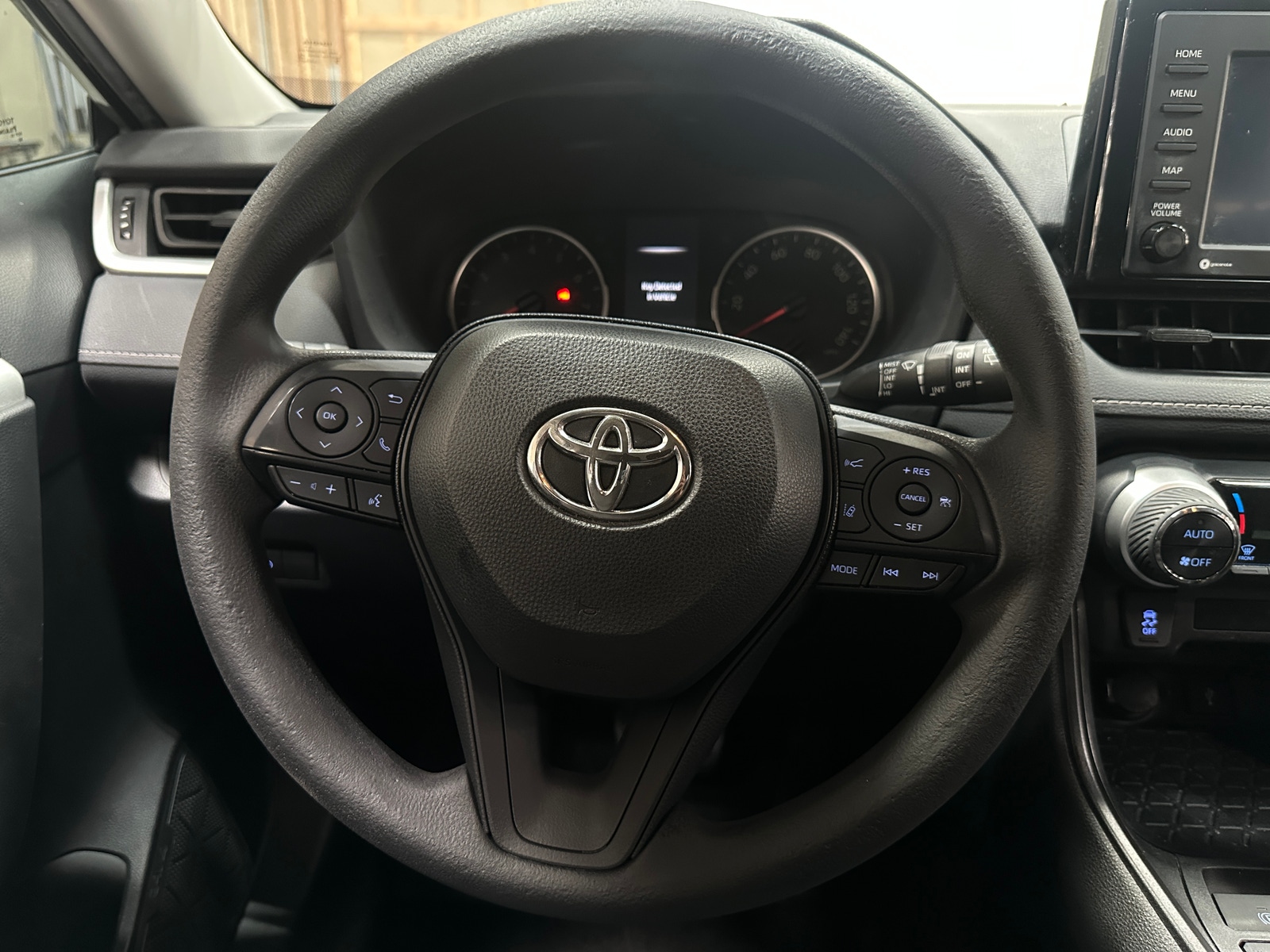 Thumbnail: 2020 Toyota RAV4 - 5