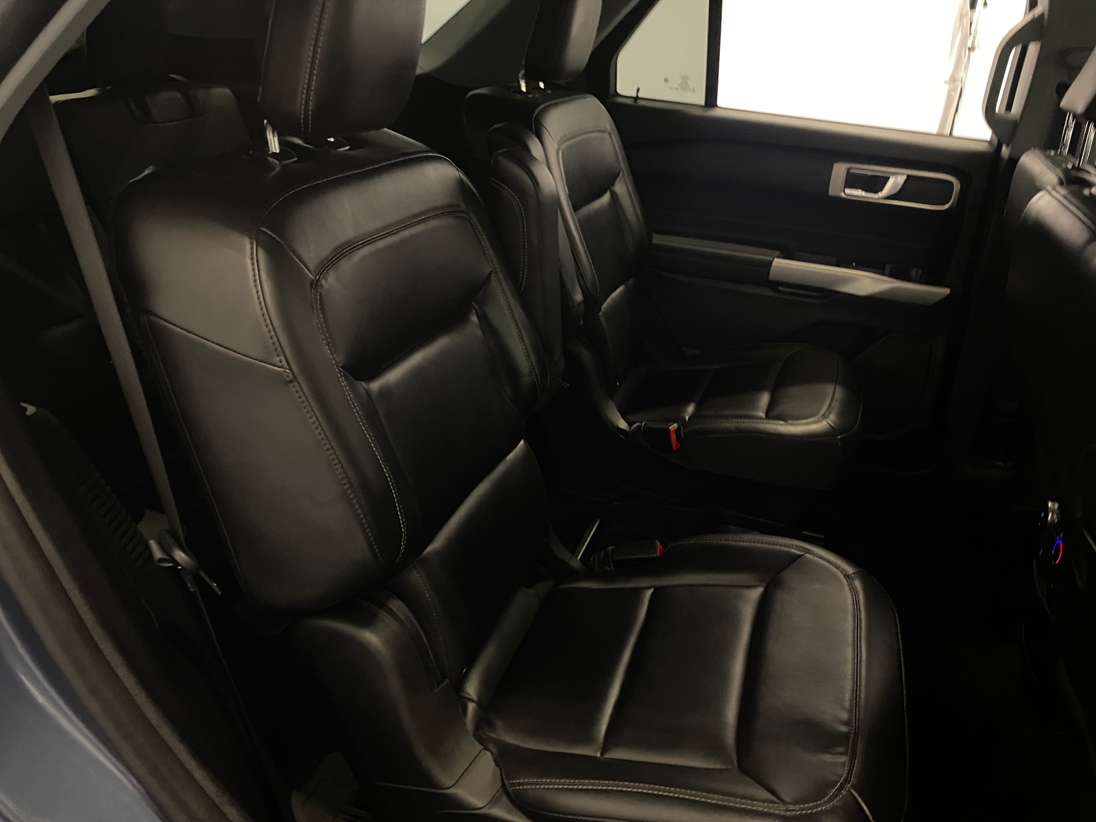 Thumbnail: 2021 Ford Explorer - 5
