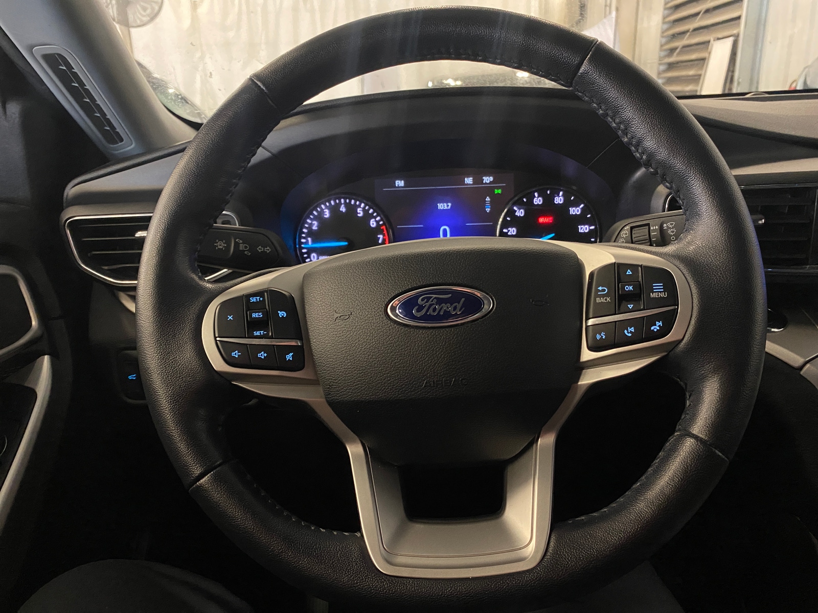 Thumbnail: 2021 Ford Explorer - 4