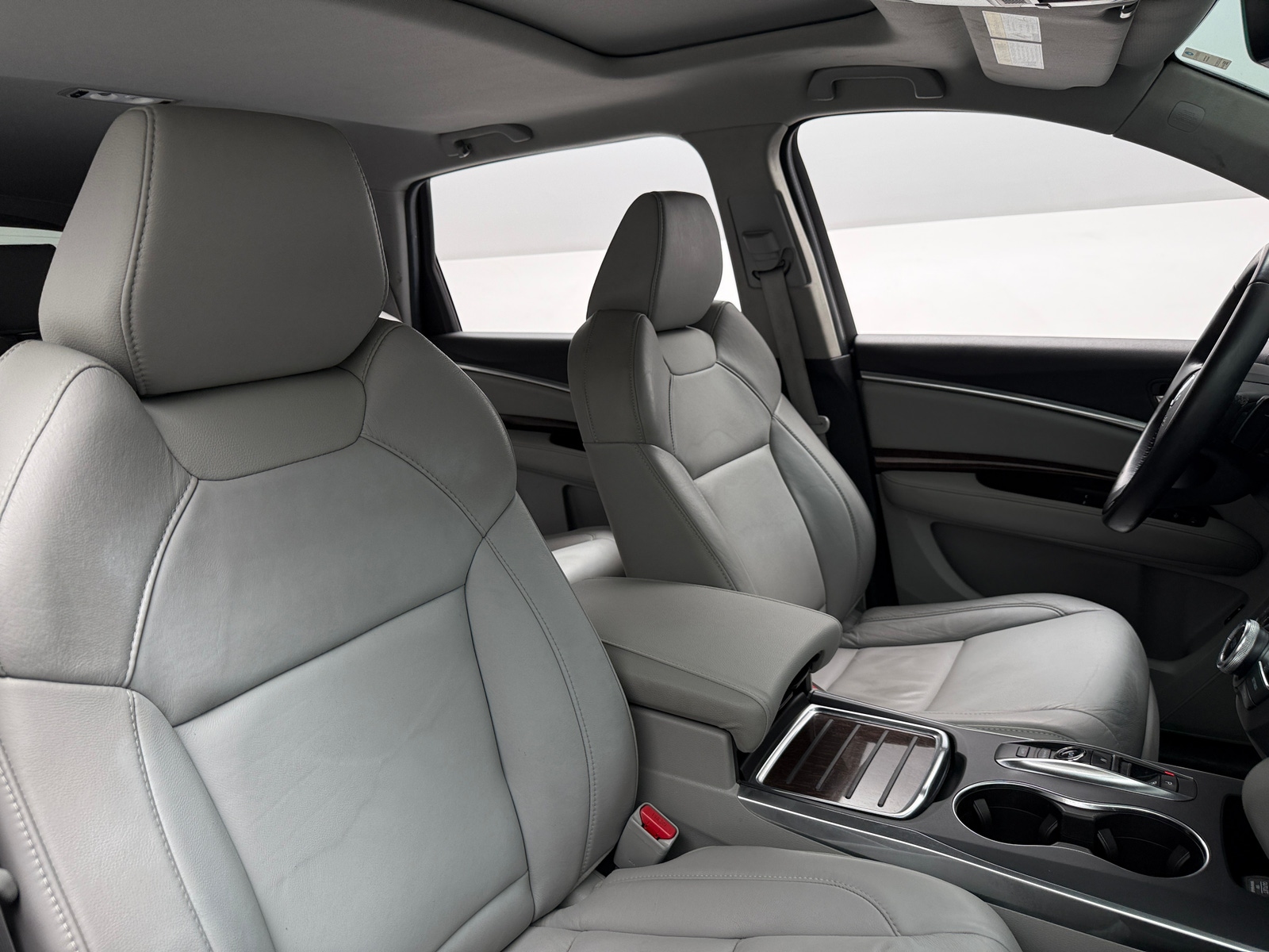 Thumbnail: 2019 Acura MDX - 2
