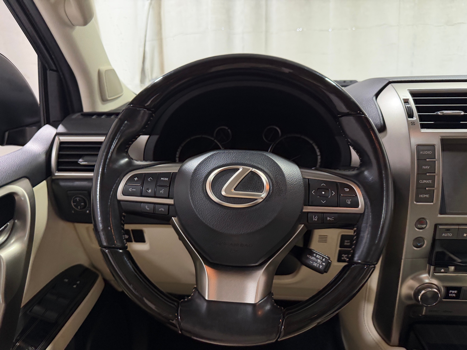 Thumbnail: 2020 Lexus GX - 5