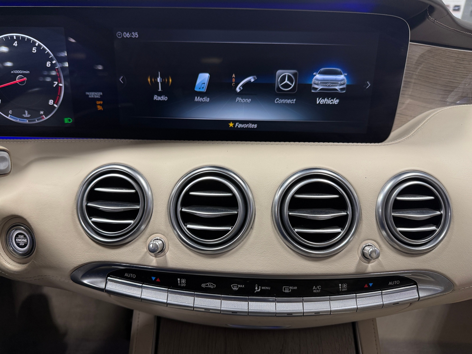 Thumbnail: 2019 Mercedes-Benz S-Class - 2