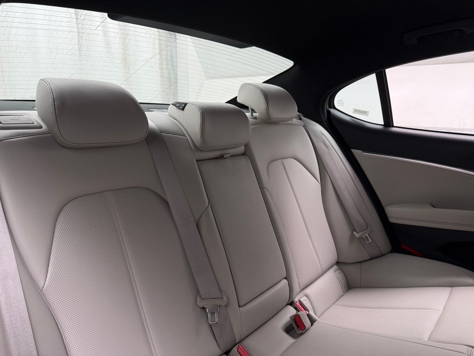 Thumbnail: 2025 Genesis G70 - 5