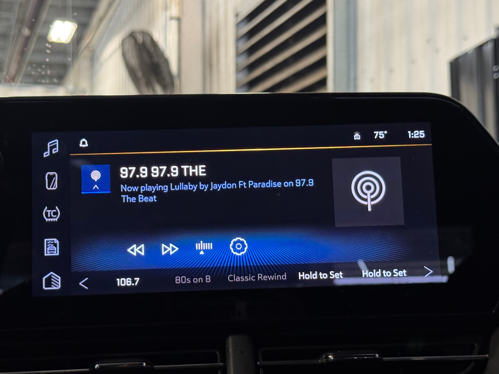 Thumbnail: 2026 Chevrolet Trax - 3