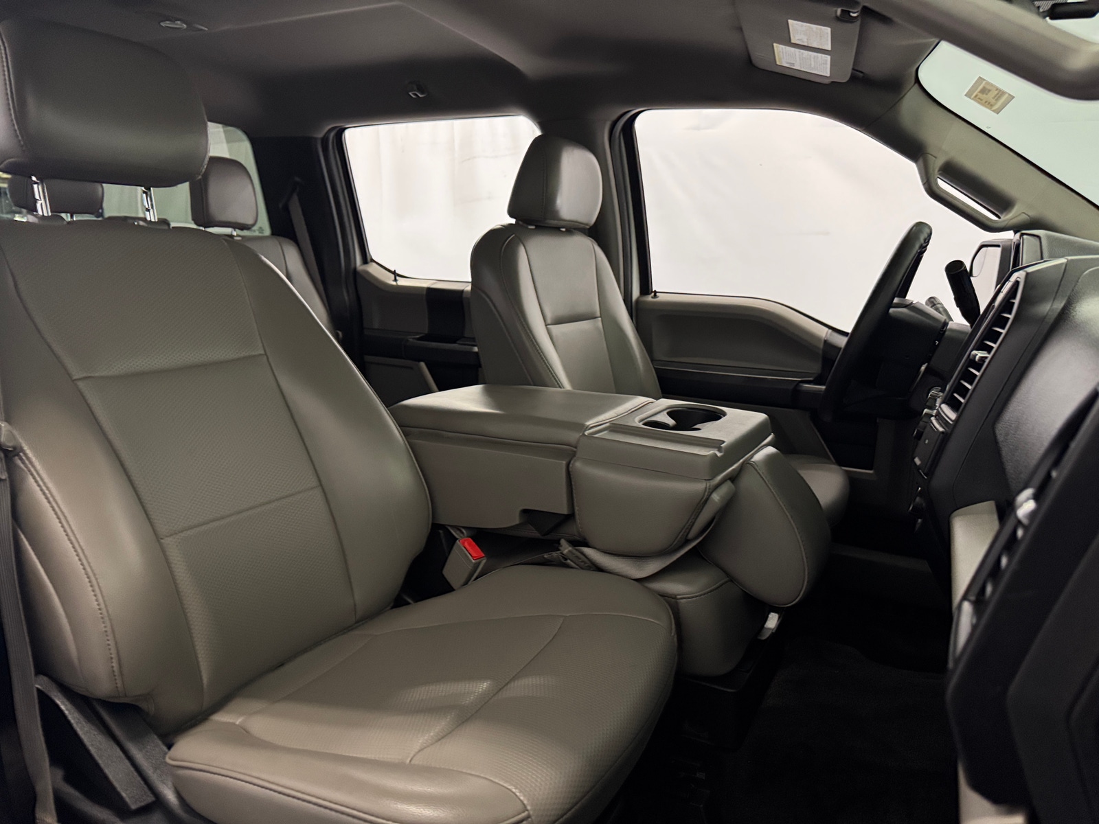 Thumbnail: 2019 Ford Econoline - 2