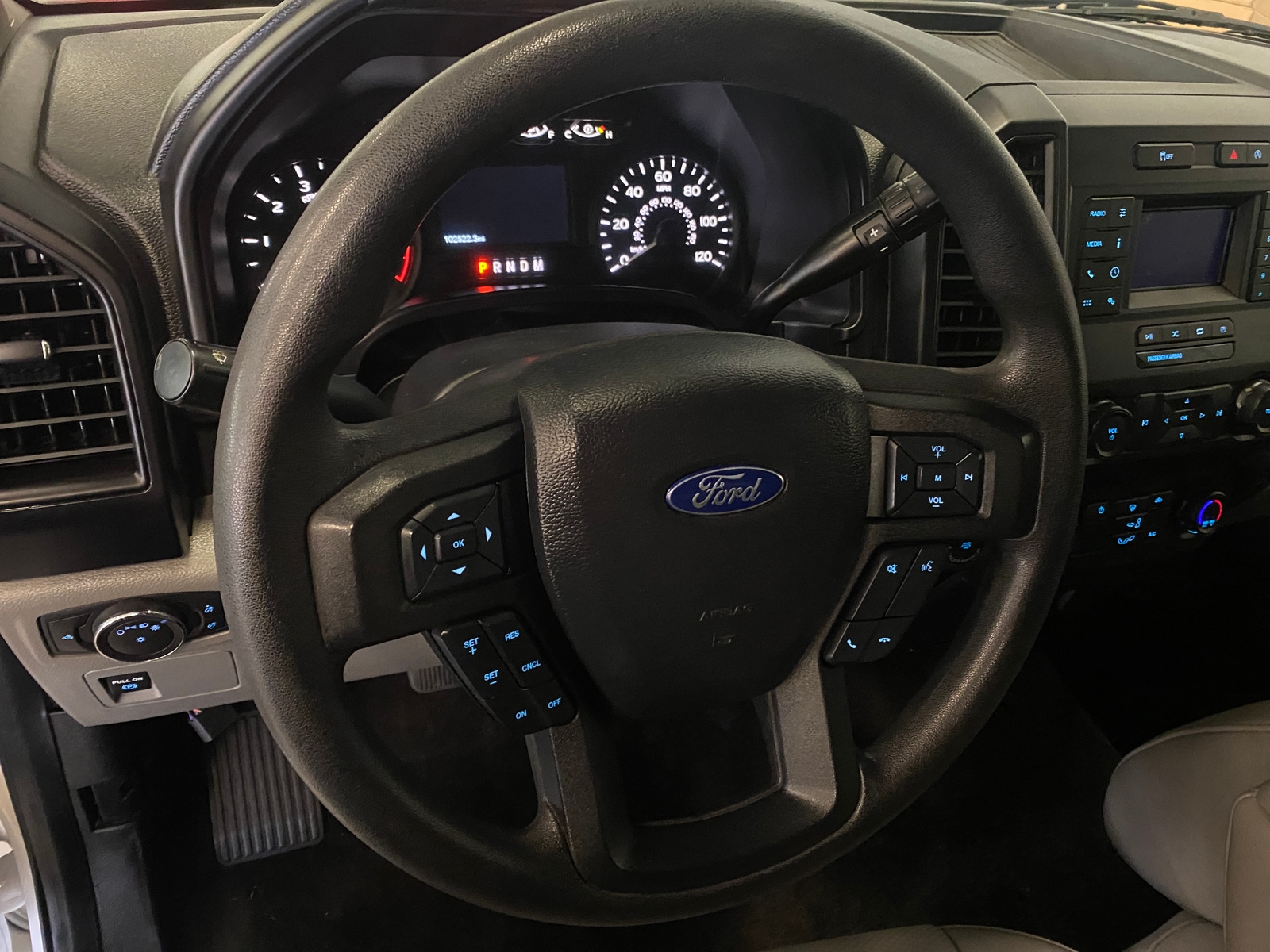 Thumbnail: 2019 Ford Econoline - 5