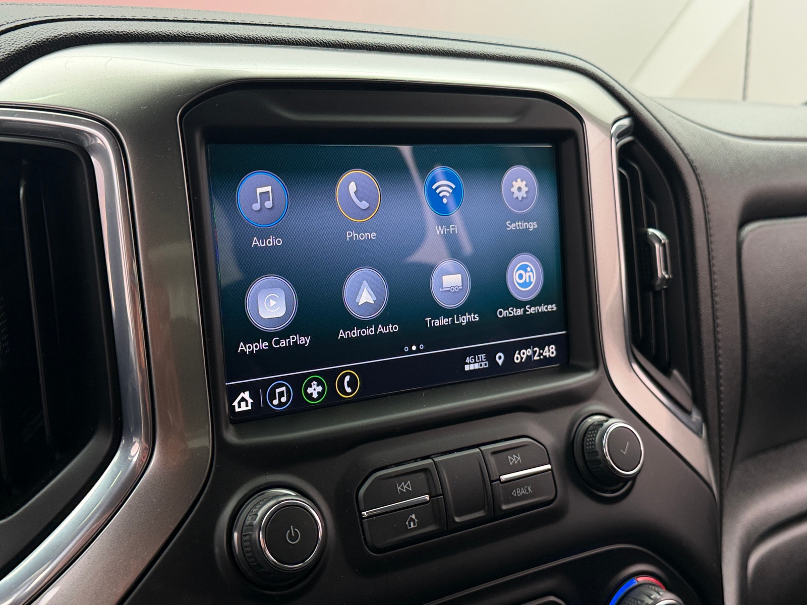 Thumbnail: 2020 Chevrolet Silverado 1500 - 4