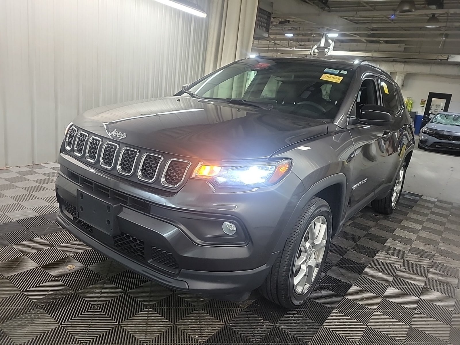 2023 Jeep Compass Latitude Lux