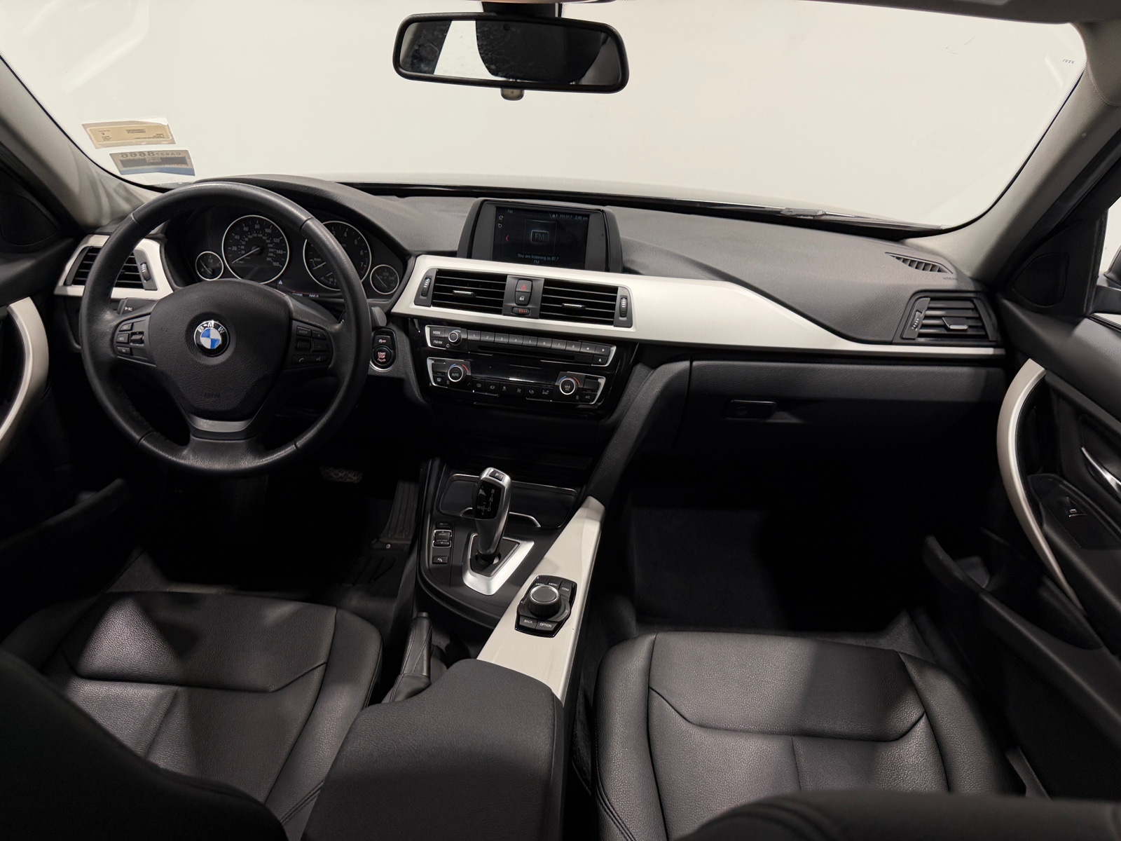 Thumbnail: 2018 BMW 3 Series - 2