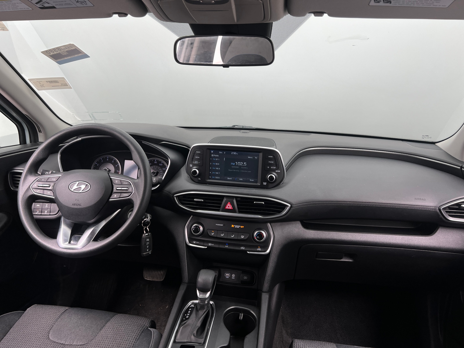 Thumbnail: 2019 Hyundai Santa Fe - 3