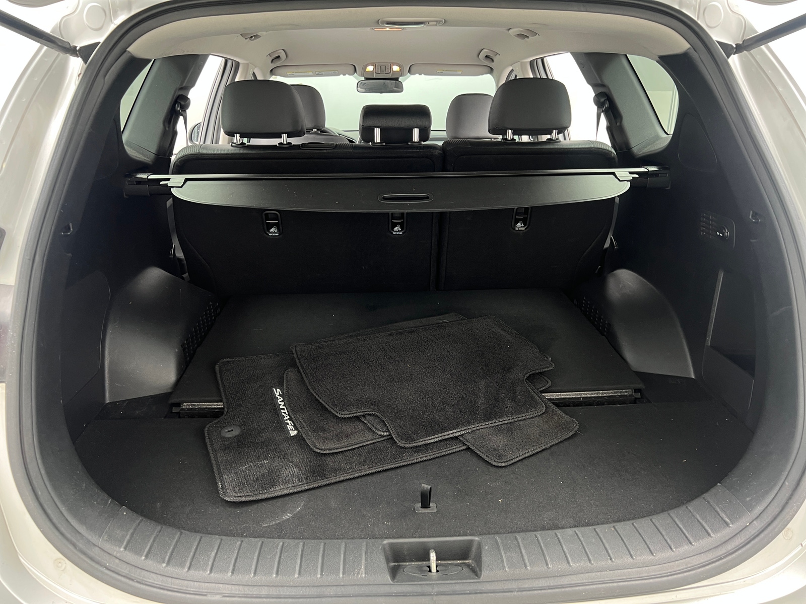 Thumbnail: 2019 Hyundai Santa Fe - 7
