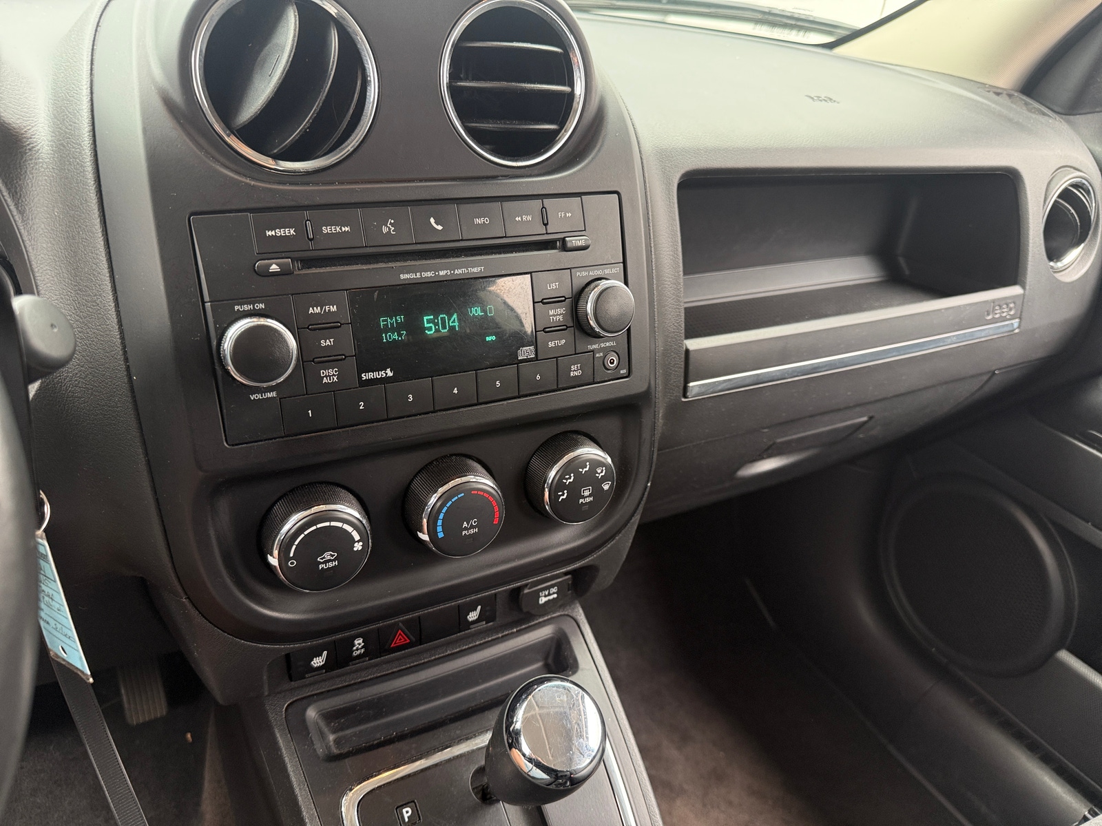 Thumbnail: 2015 Jeep Patriot - 4