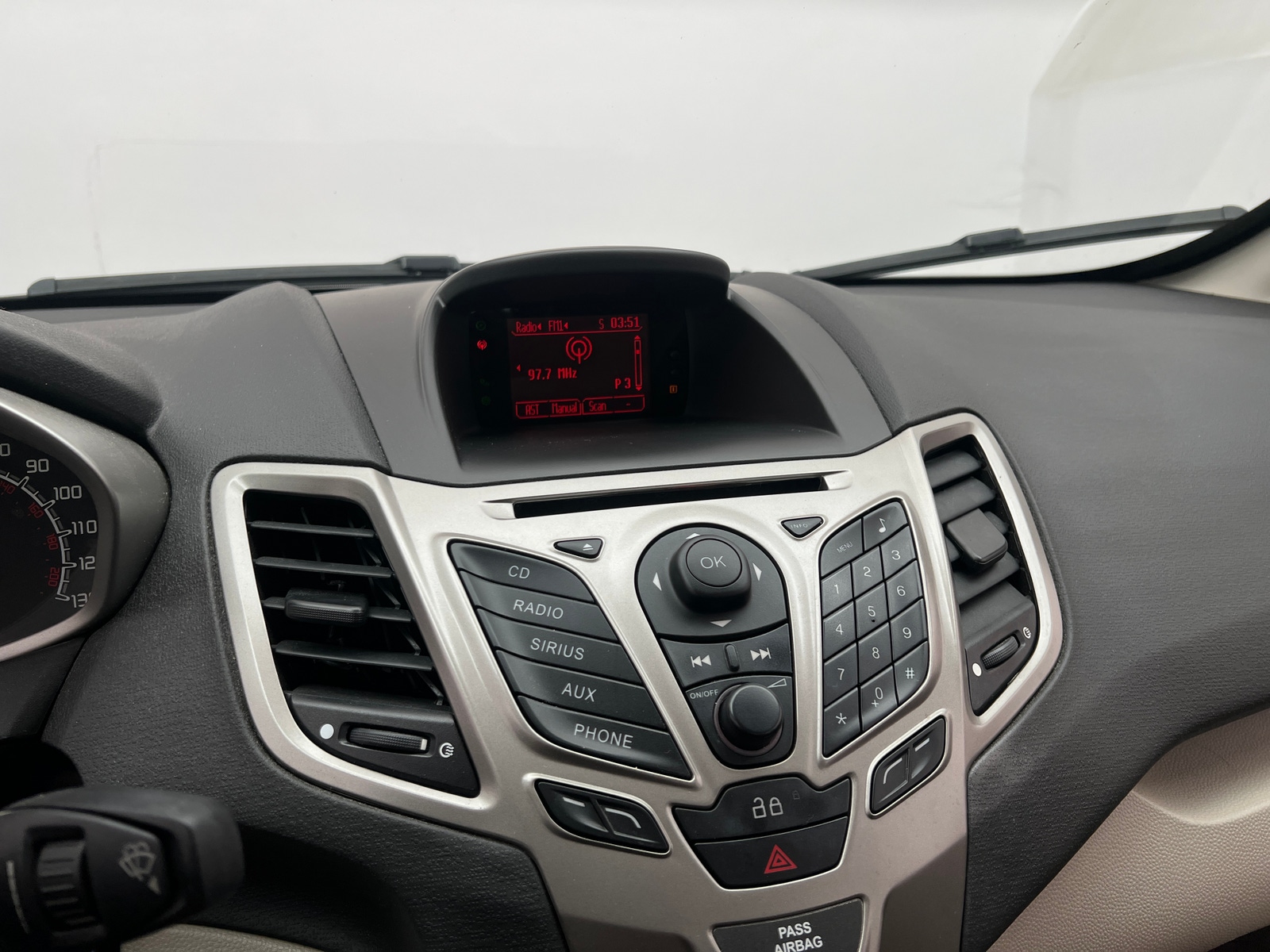 Thumbnail: 2013 Ford Fiesta - 4