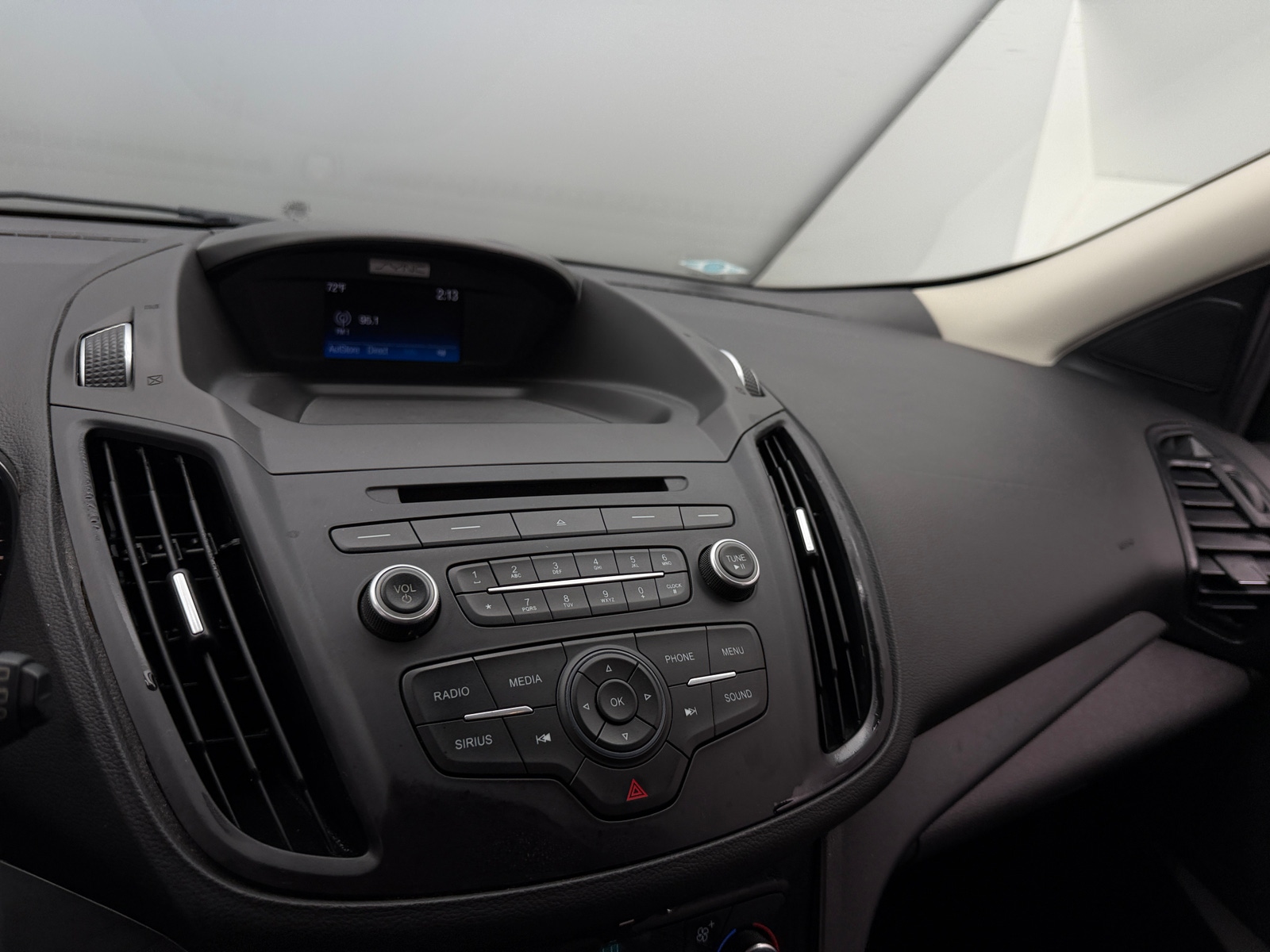 Thumbnail: 2017 Ford Escape - 4