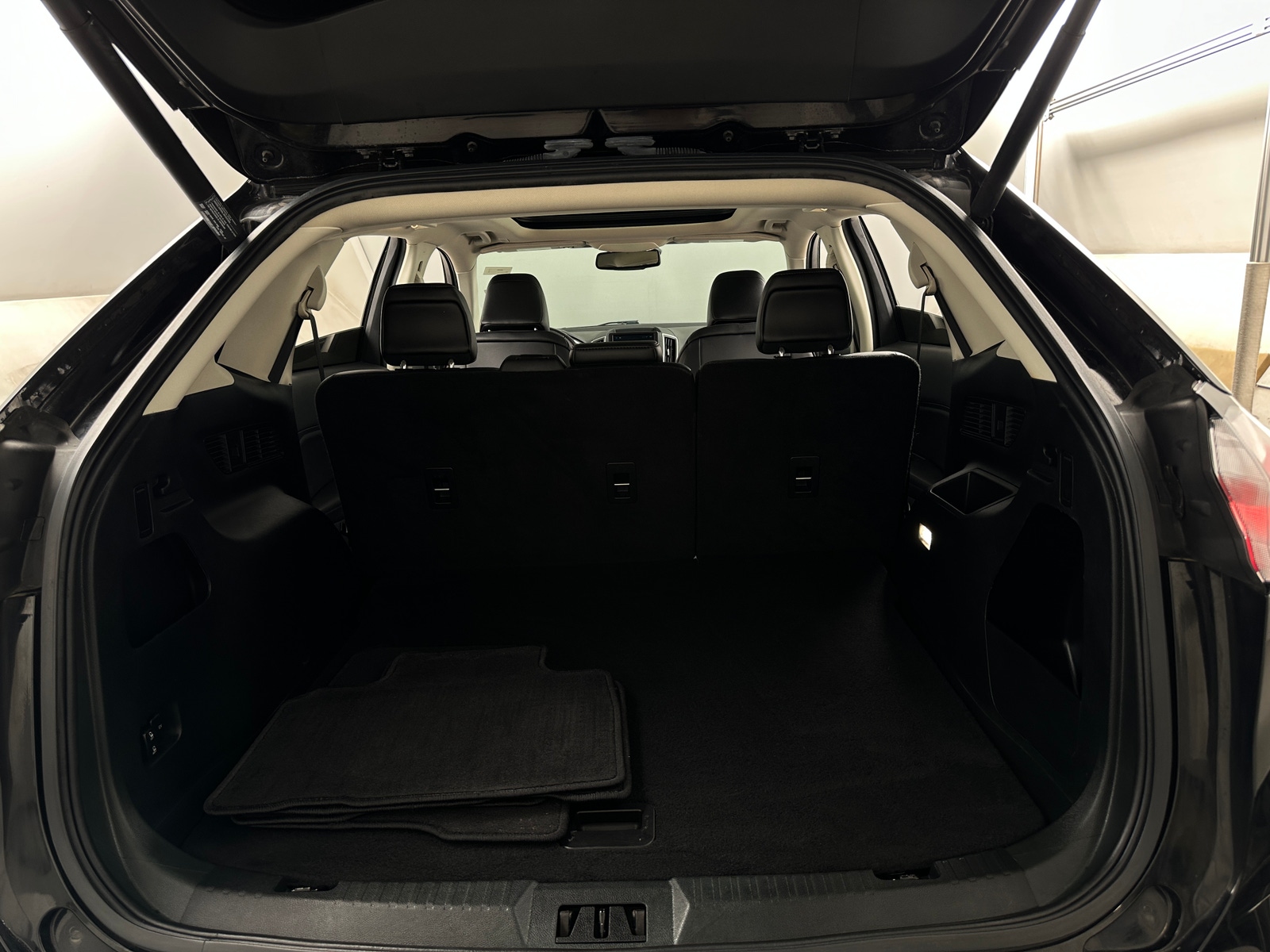 Thumbnail: 2021 Ford Edge - 6