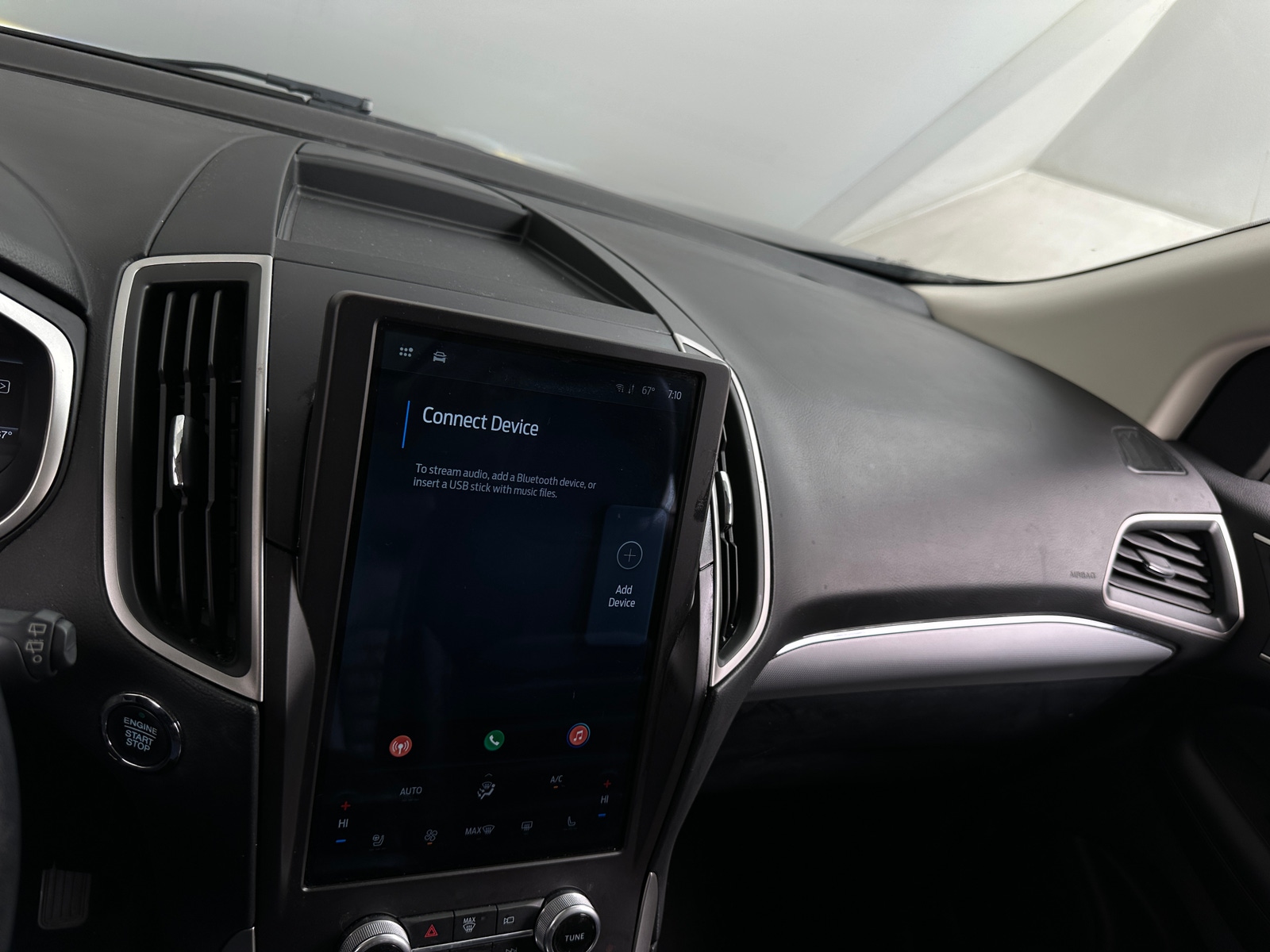Thumbnail: 2021 Ford Edge - 3