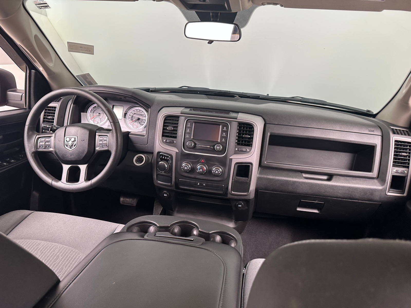 Thumbnail: 2021 RAM 1500 Classic - 3