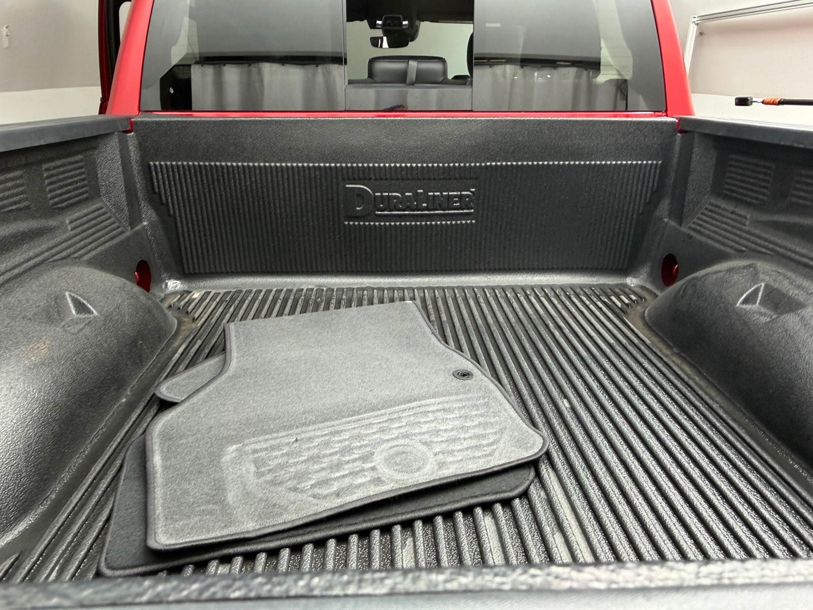 Thumbnail: 2026 RAM 1500 - 6