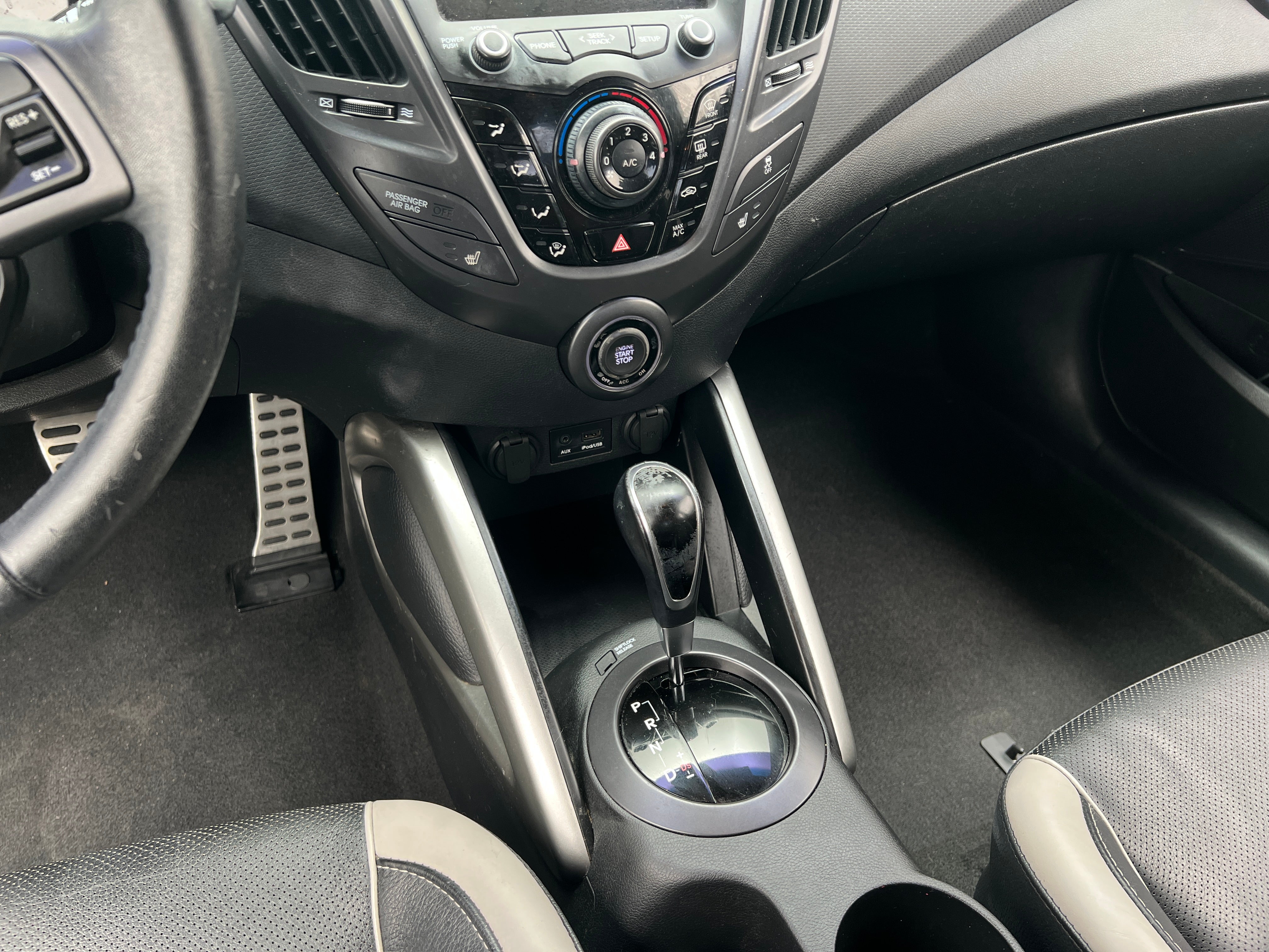 2013 Hyundai Veloster Base