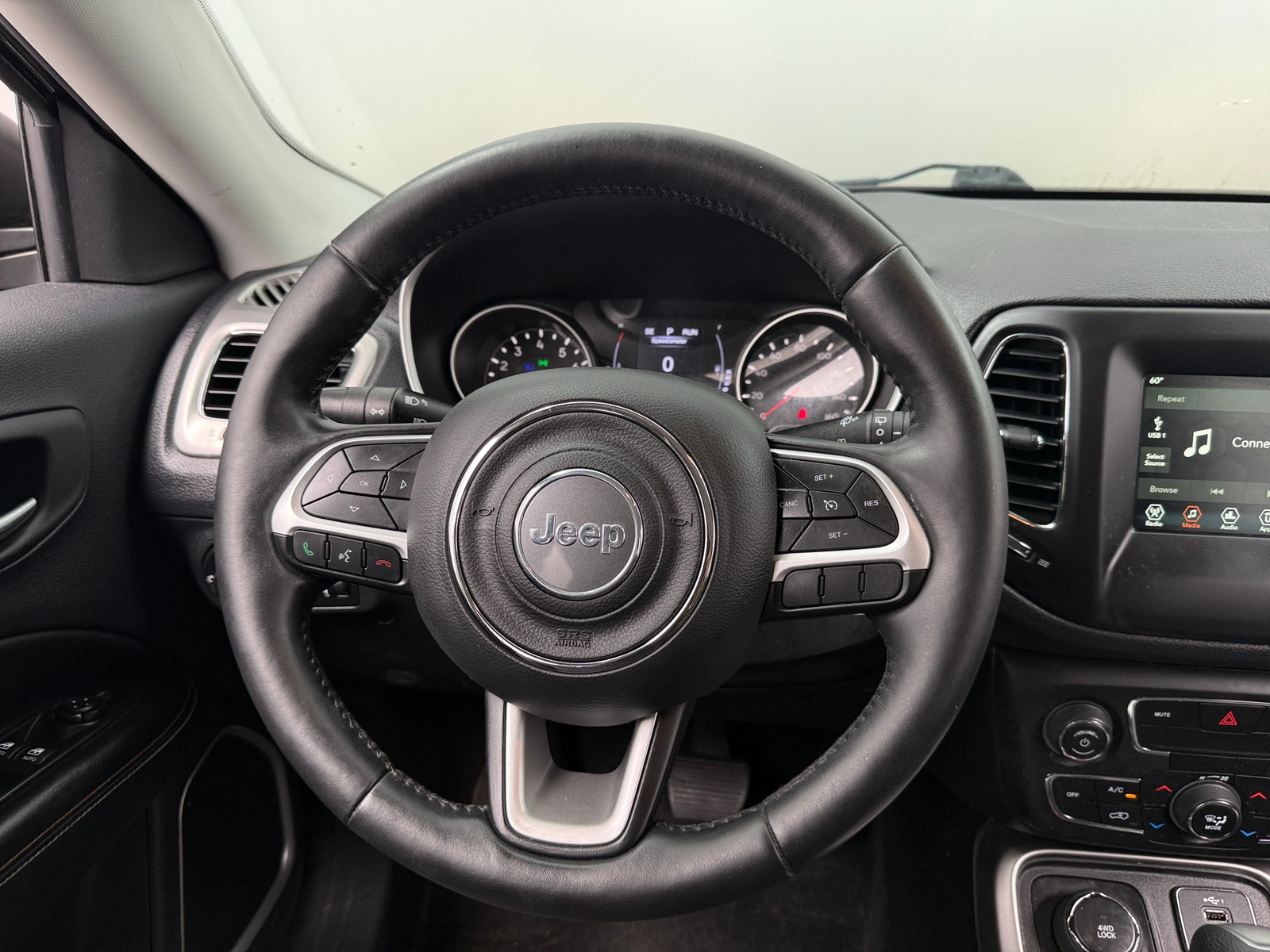 Thumbnail: 2019 Jeep Compass - 5