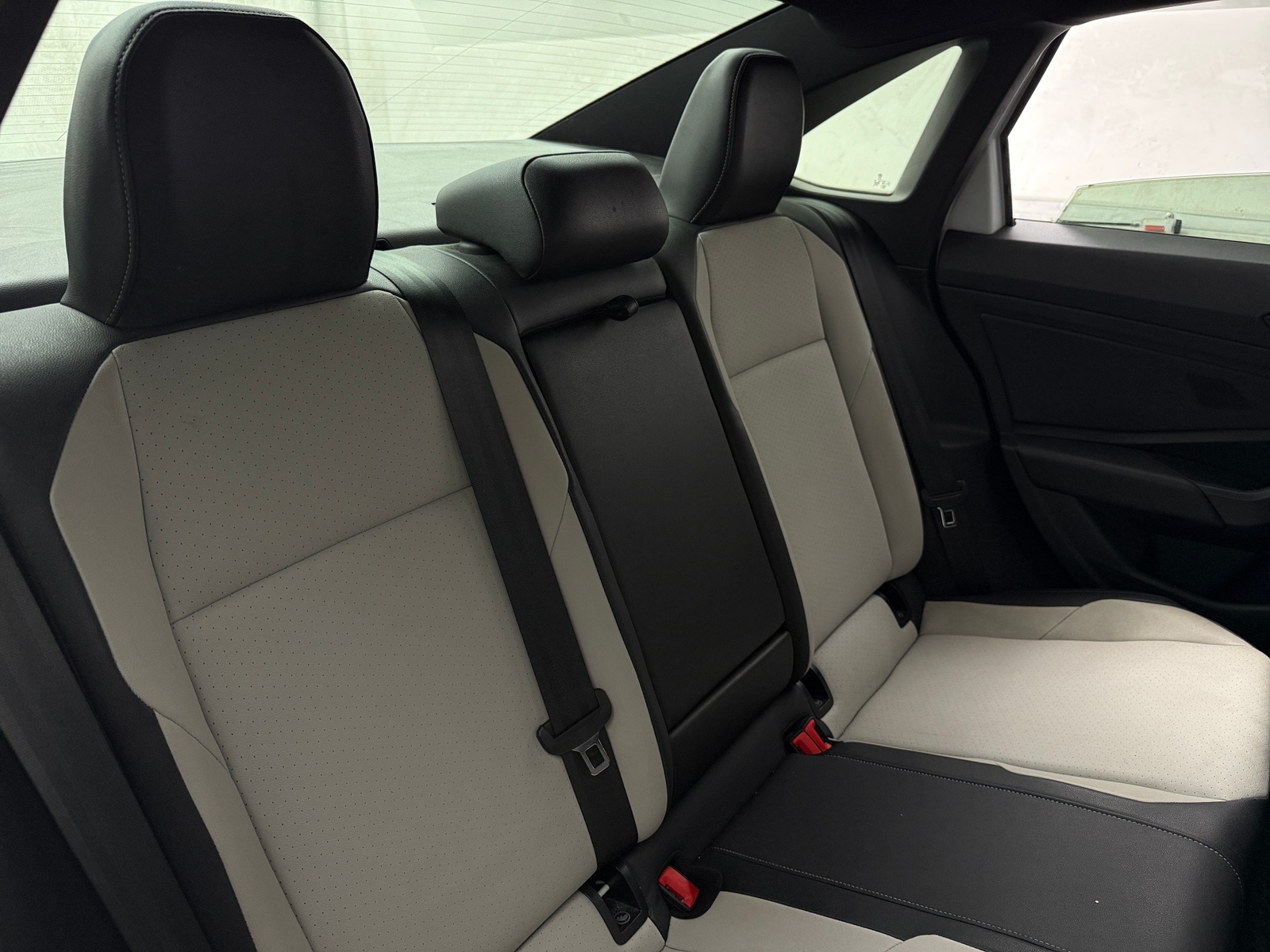 Thumbnail: 2019 Volkswagen Jetta - 6