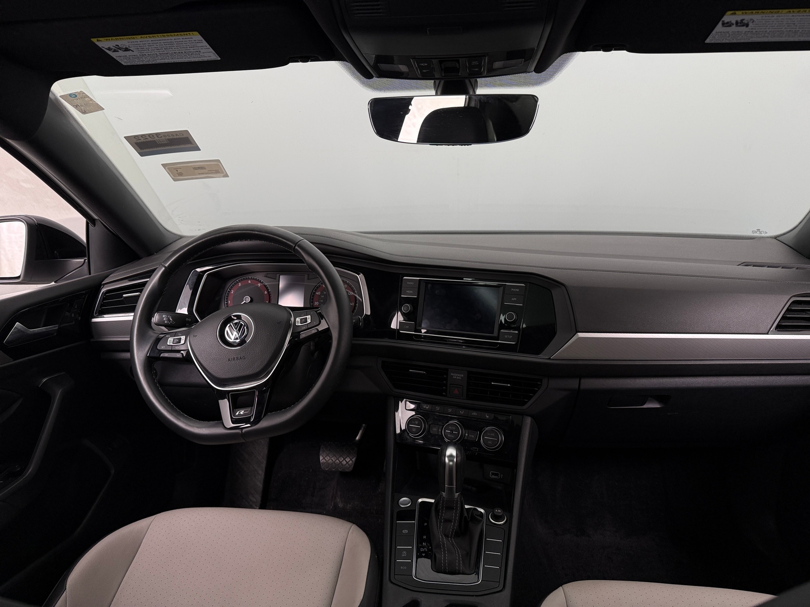 Thumbnail: 2019 Volkswagen Jetta - 3