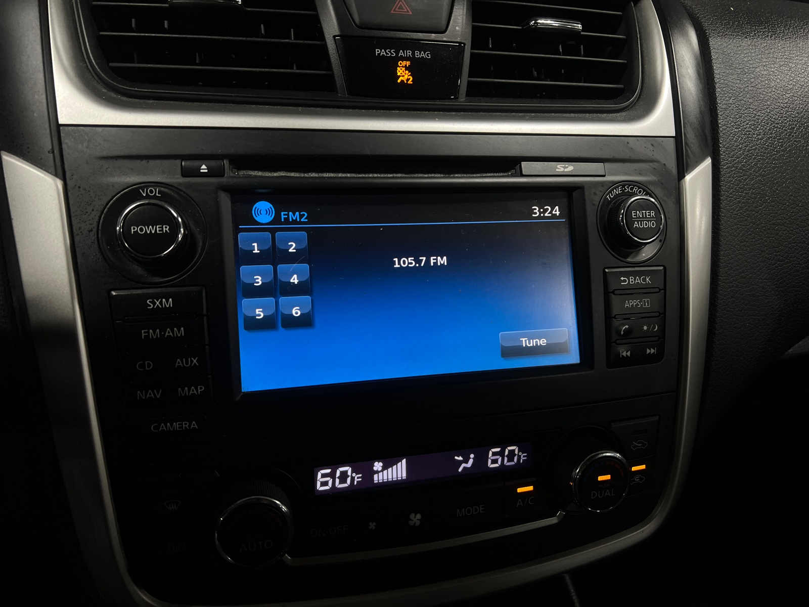 Thumbnail: 2016 Nissan Altima - 3