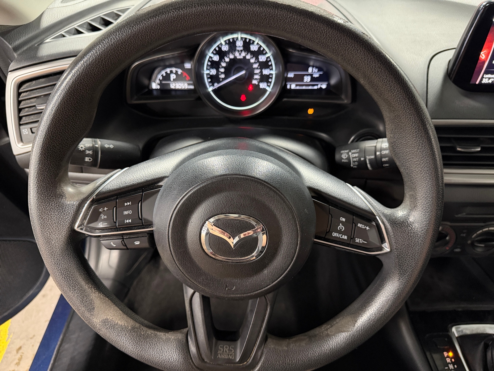 Thumbnail: 2017 Mazda Mazda3 - 5