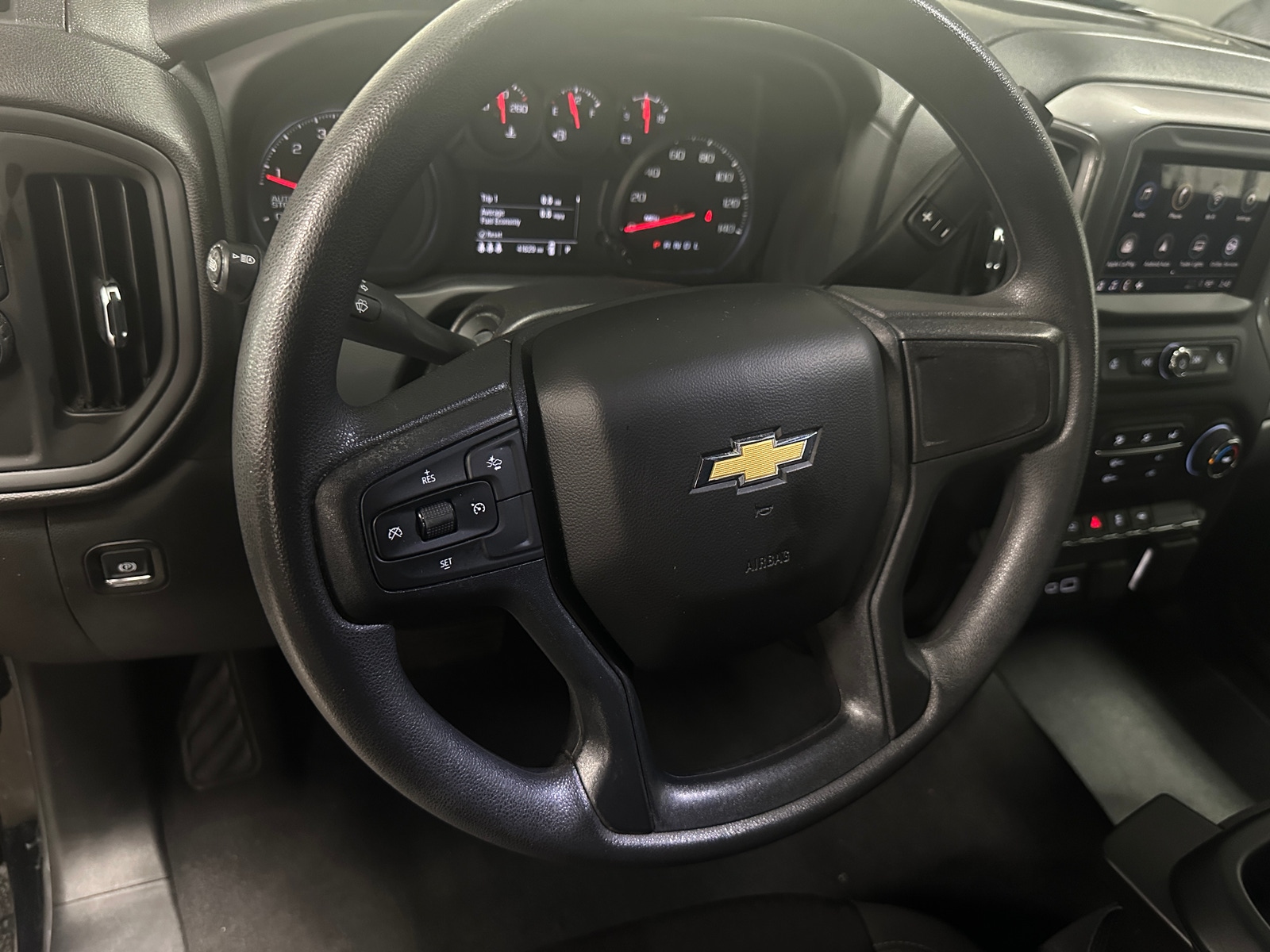 Thumbnail: 2025 Chevrolet Silverado 1500 - 5