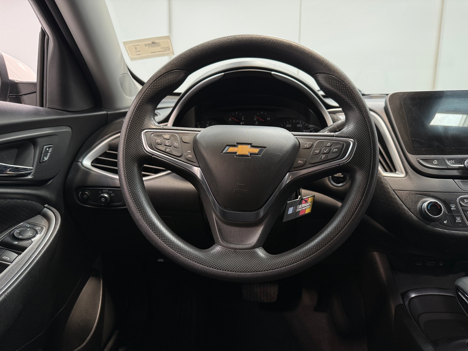 Thumbnail: 2024 Chevrolet Malibu - 5