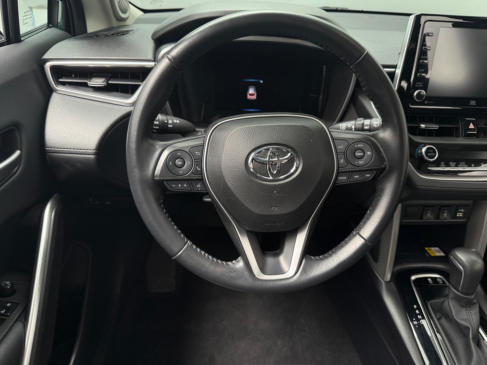 Thumbnail: 2022 Toyota Corolla Cross - 4