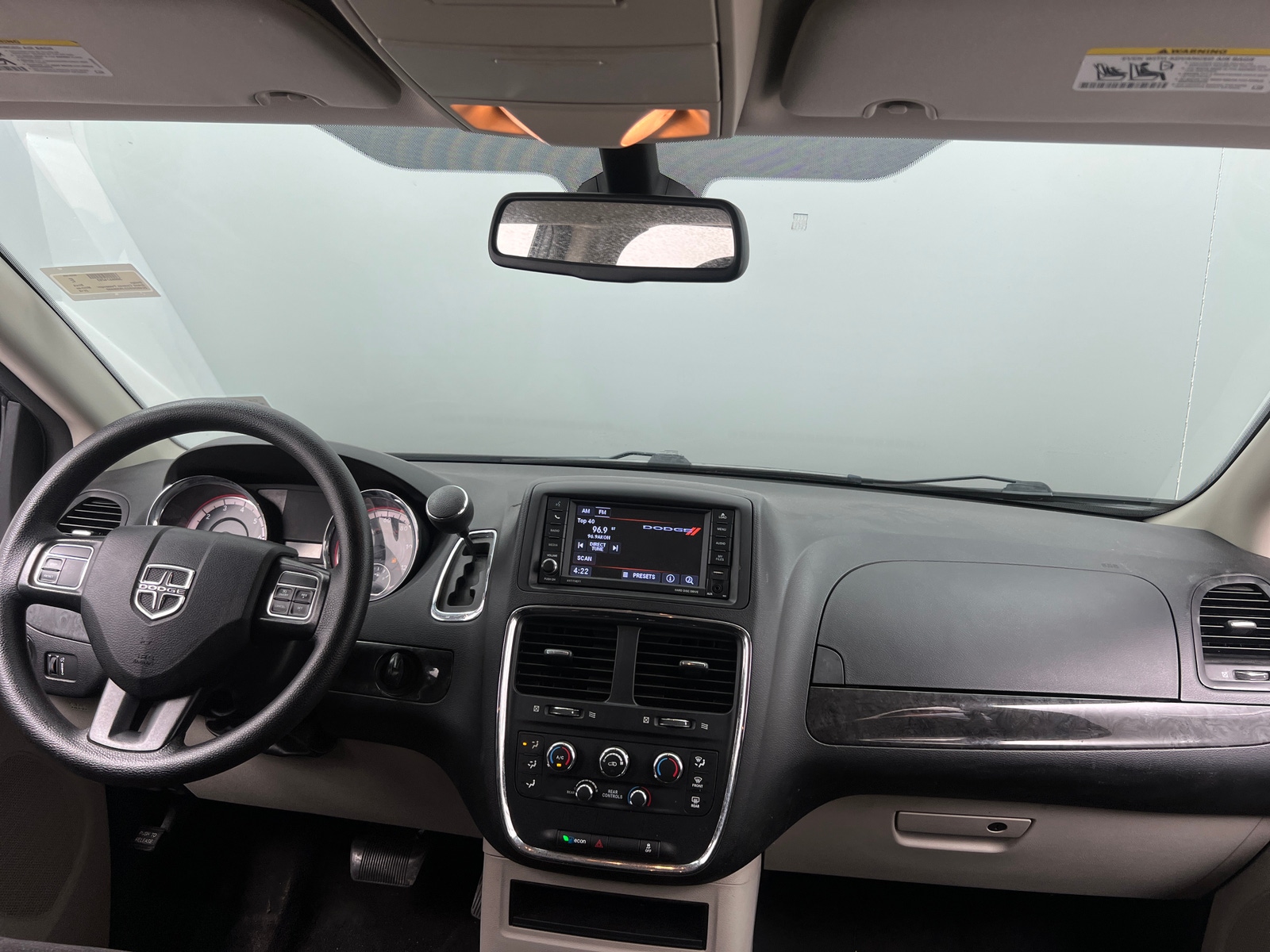 Thumbnail: 2018 Dodge Grand Caravan - 3