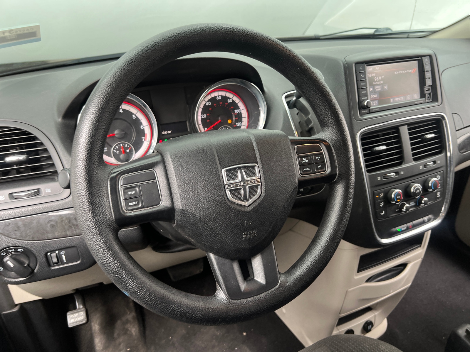 Thumbnail: 2018 Dodge Grand Caravan - 5