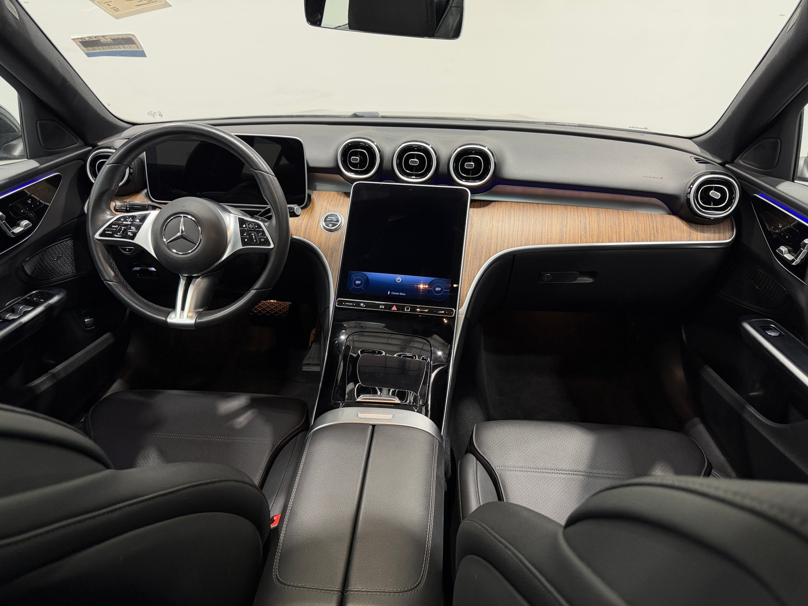 Thumbnail: 2025 Mercedes-Benz C-Class - 2