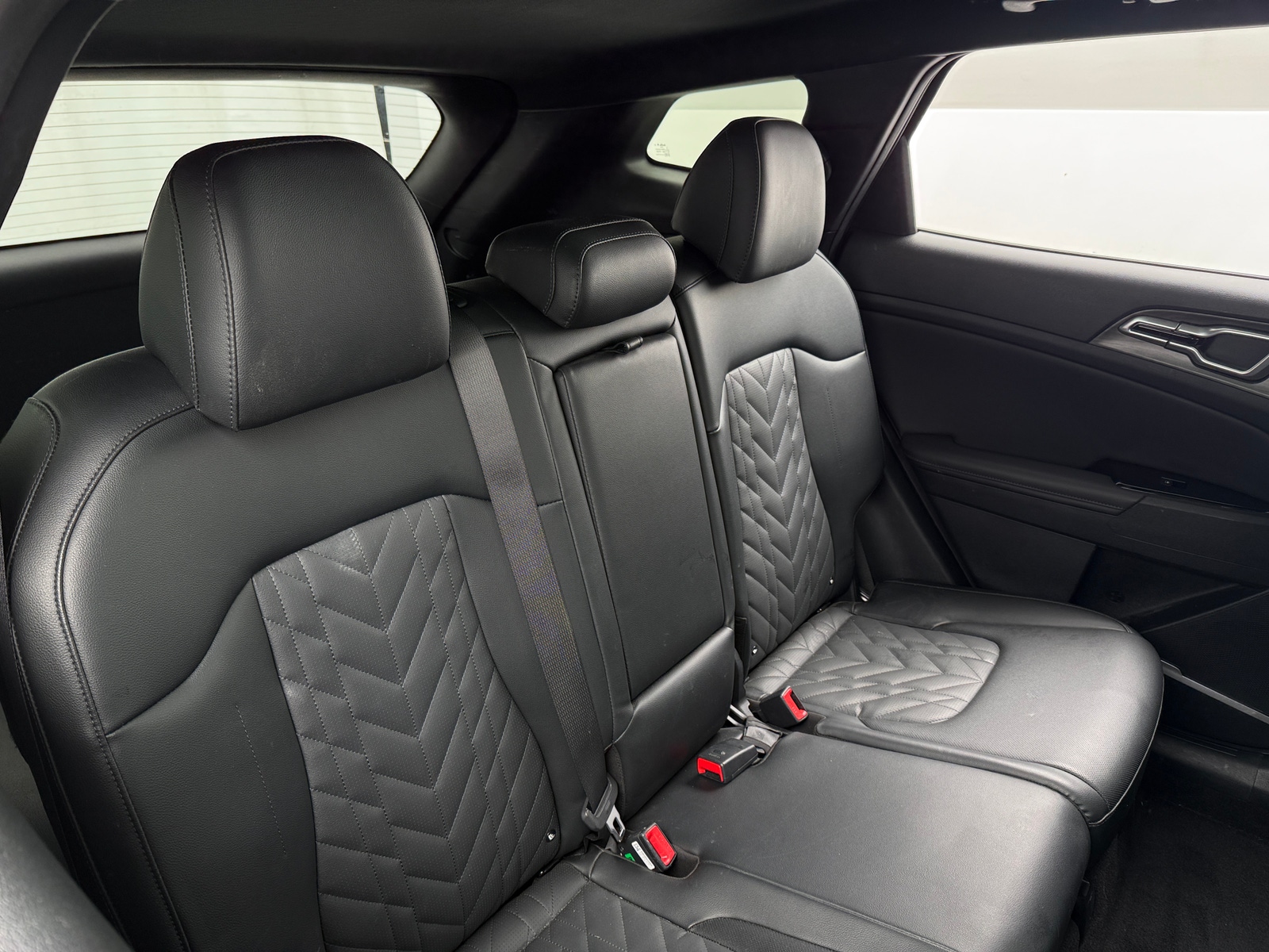 Thumbnail: 2023 Kia Sportage - 5